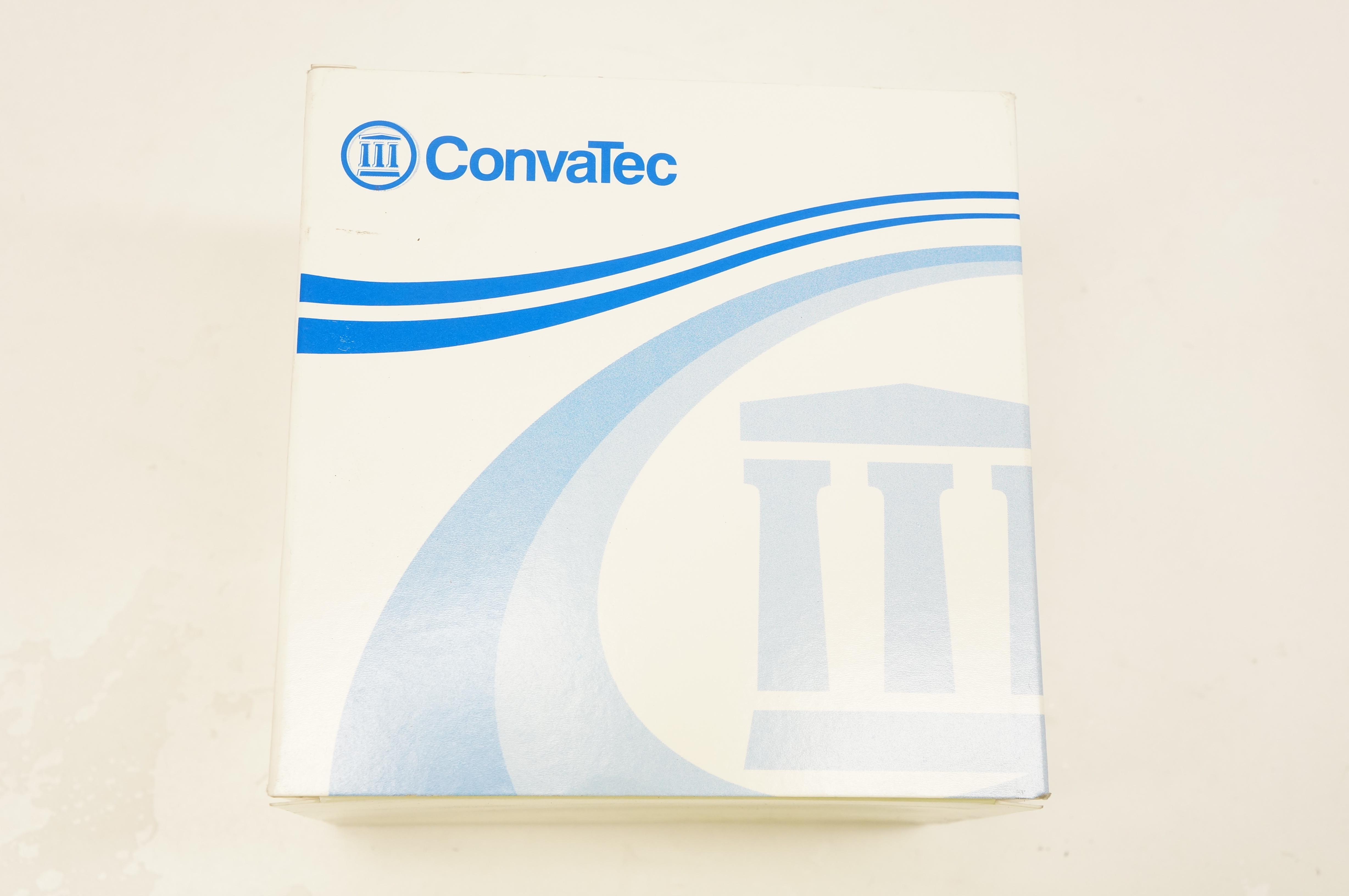 ConvaTec 413166 SUR-FIT Natura Durahesive Flexible 1-3/4inch - Box of 10