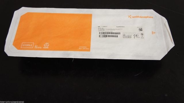 Smith&Nephew 71306816 Synergy Titanium Press Fit Femoral Companent Size:16