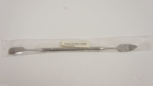 Miltex Dental Spatula #31 Curved 7-3/4in