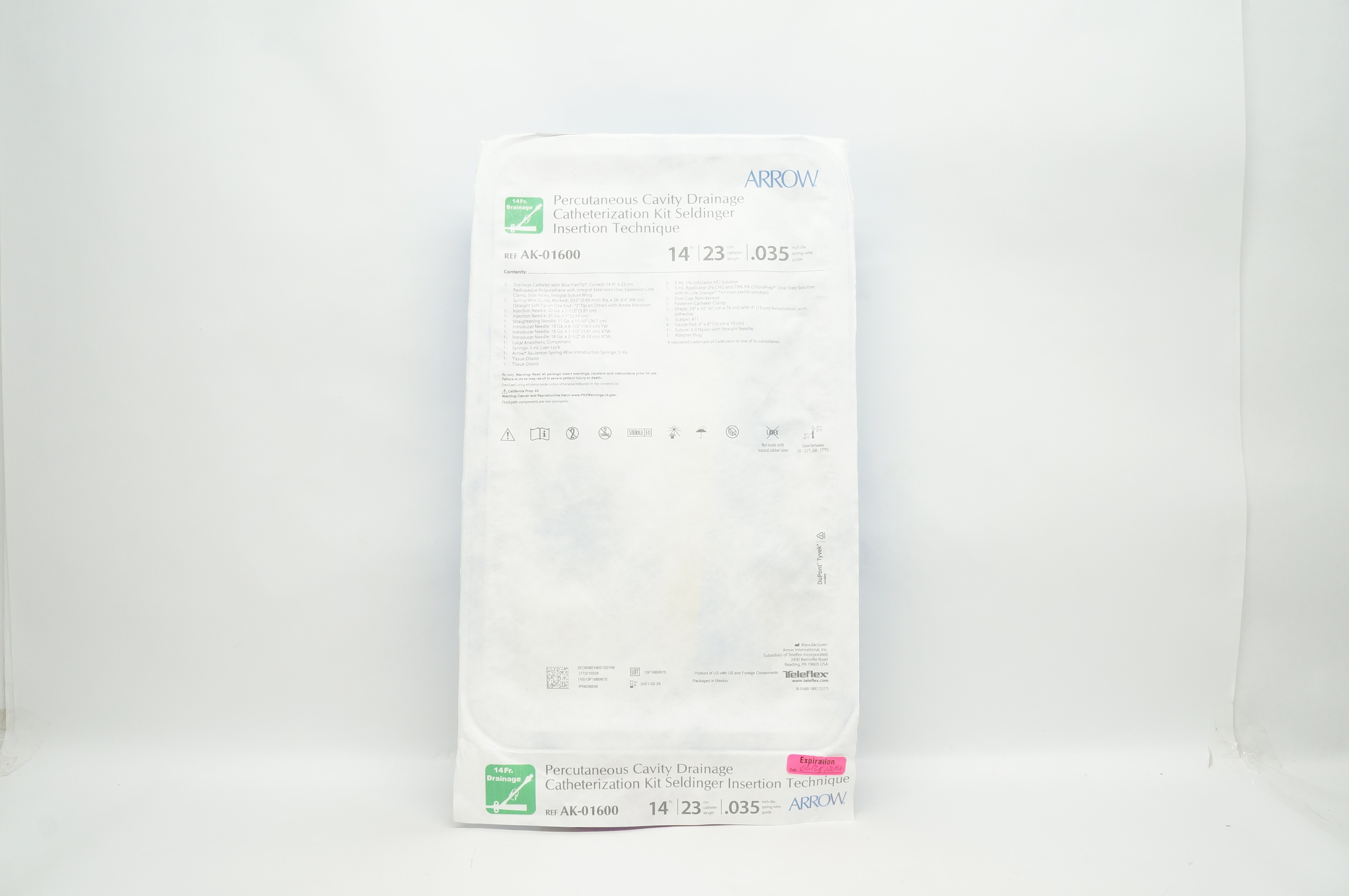 Arrow AK-01600 Percutaneous Cavity Drainage Catheterization Kit 14Fr x 23cm (x)