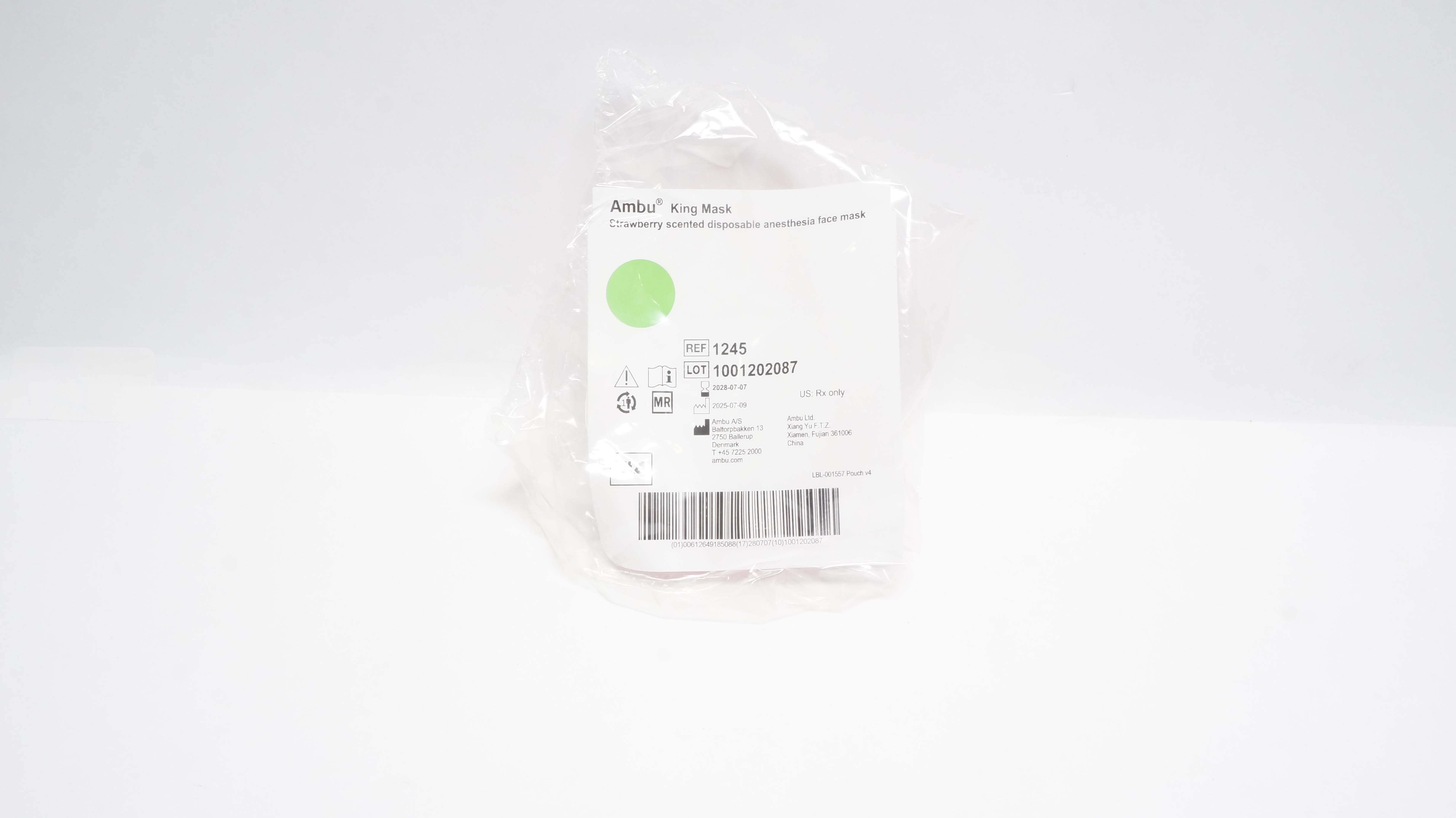 Ambu A/S 1245 King Mask Strawberry Scented Disposable Anesthesia Face Mask