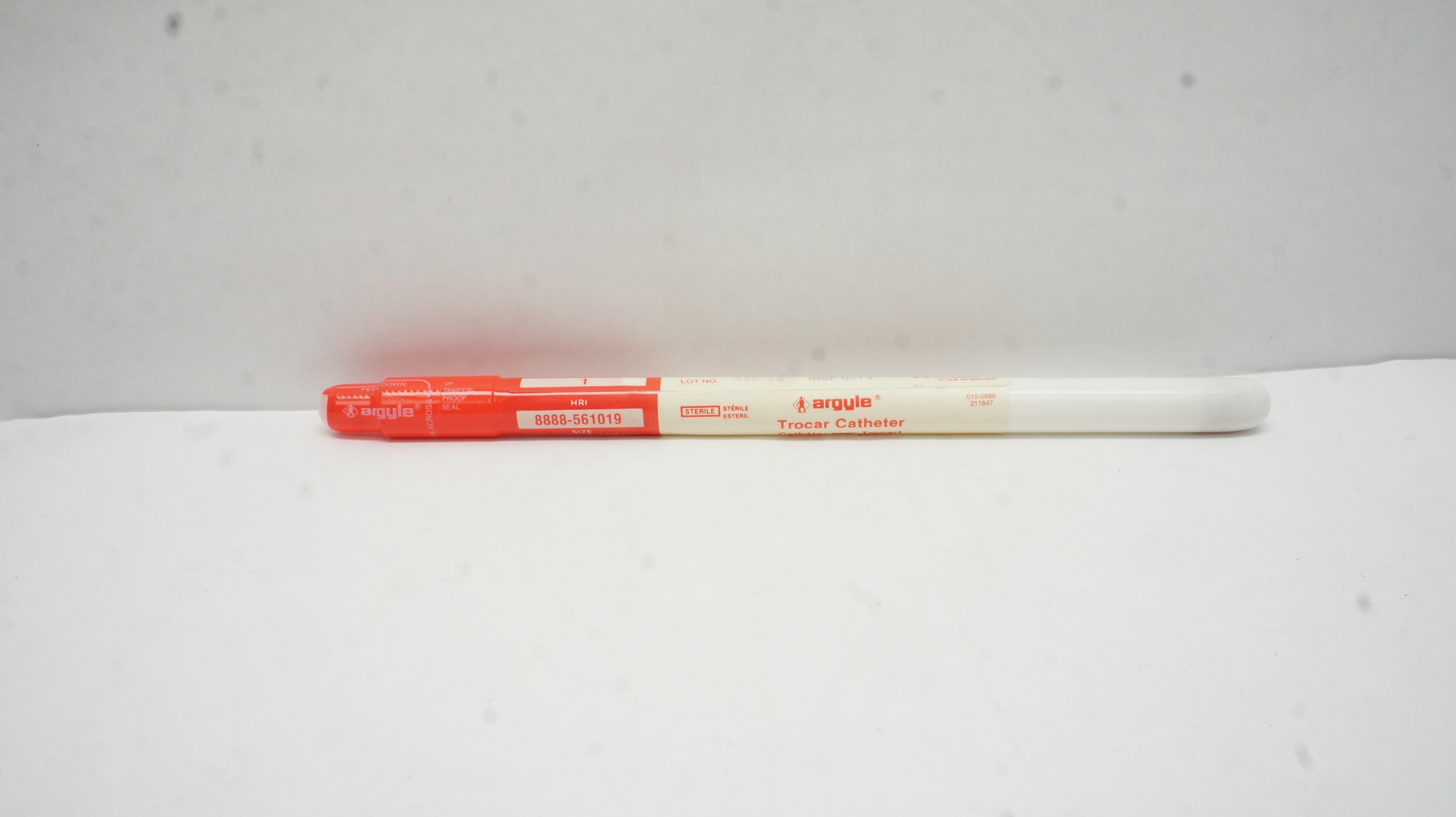 Covidien 8888561019 Argyle Trocar Cath. Sharp Tip 10Fr/Ch x 9in