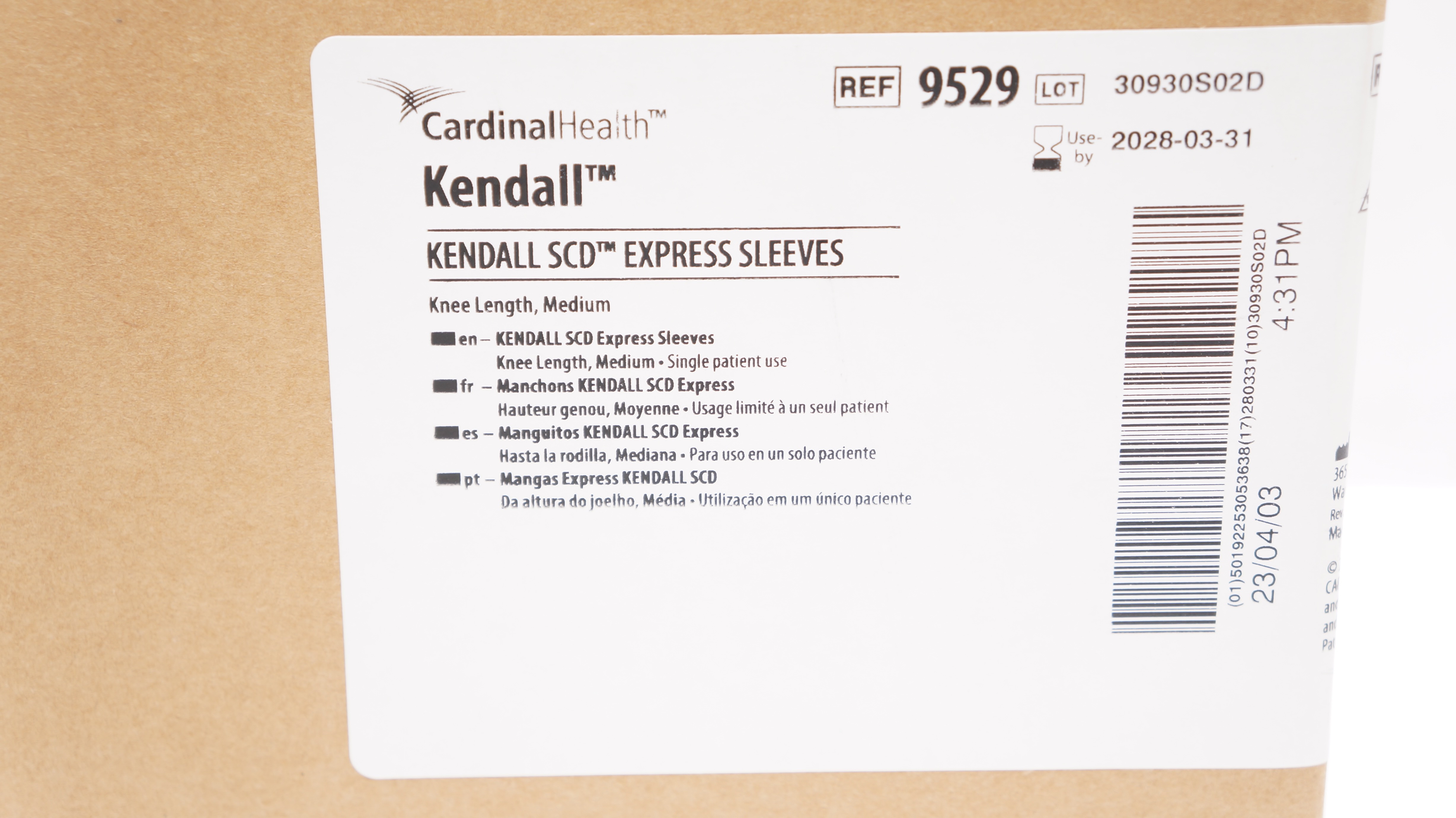 Cardinal Health 9529 Kendall SCD Express Sleeves Knee Length, Medium - Case of 5