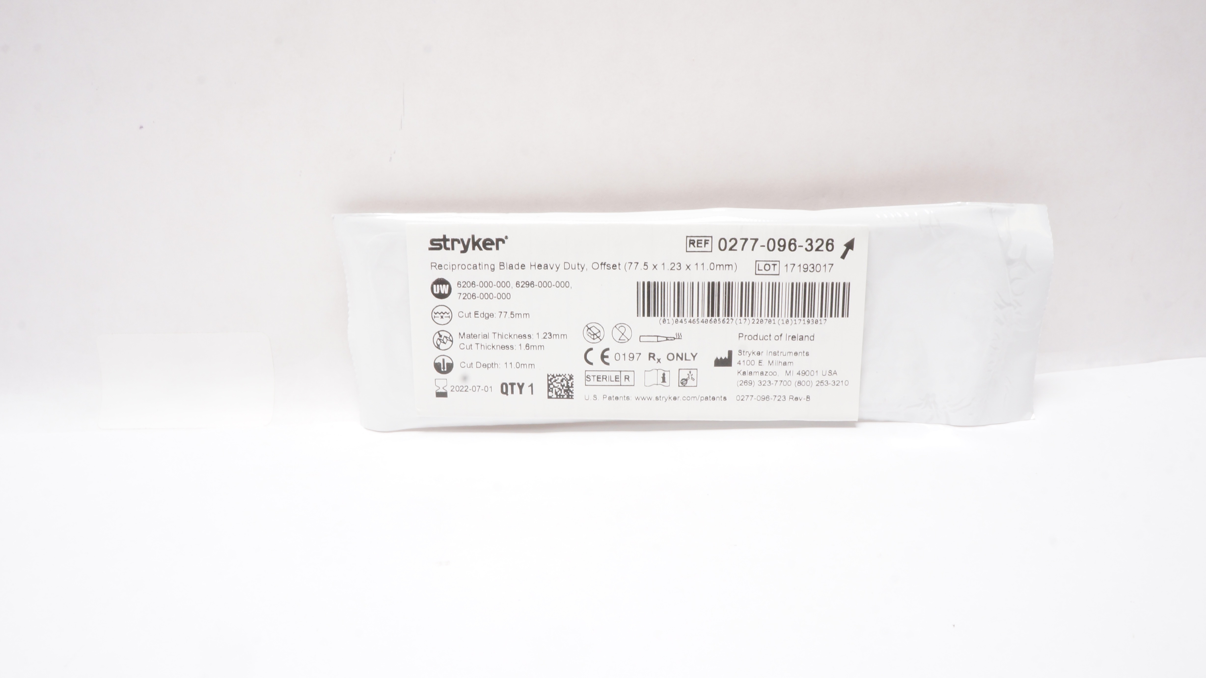 Stryker 0277-096-326 Reciprocatintg Blade Heavy Duty Offset 77.5x1.23x11.0mm (x)