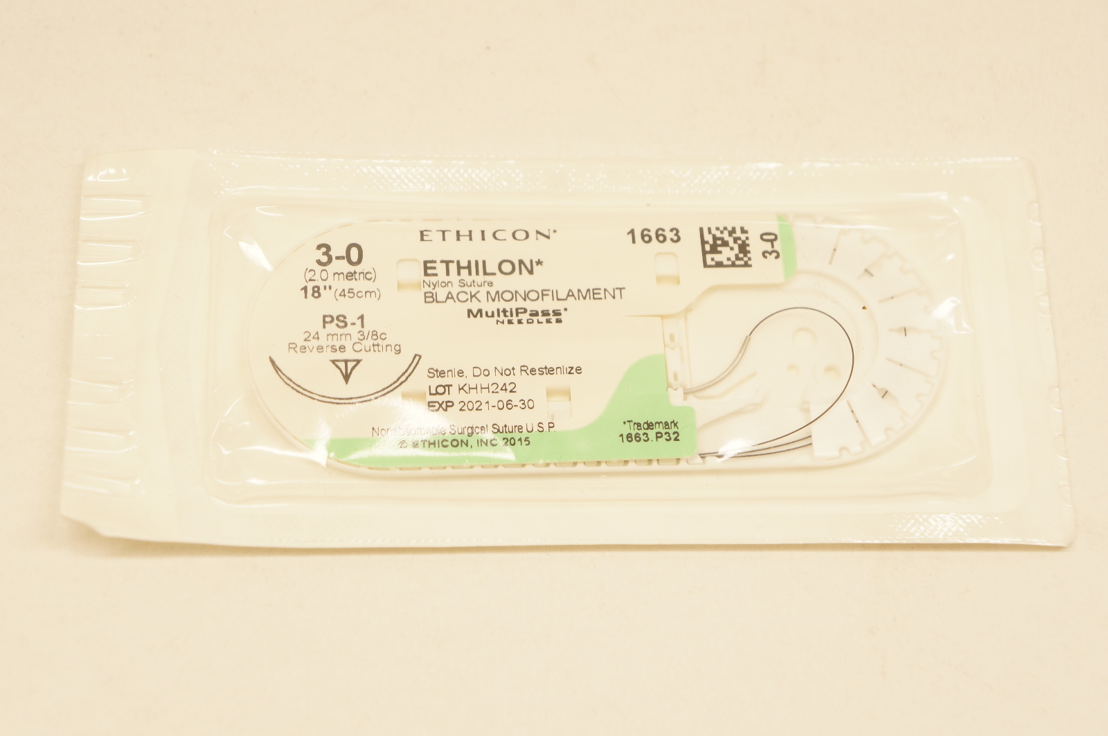 Ethicon 1663 3-0 ETHILON, PS-1, 24mm 3/8c Reverse Cutting, 18inch