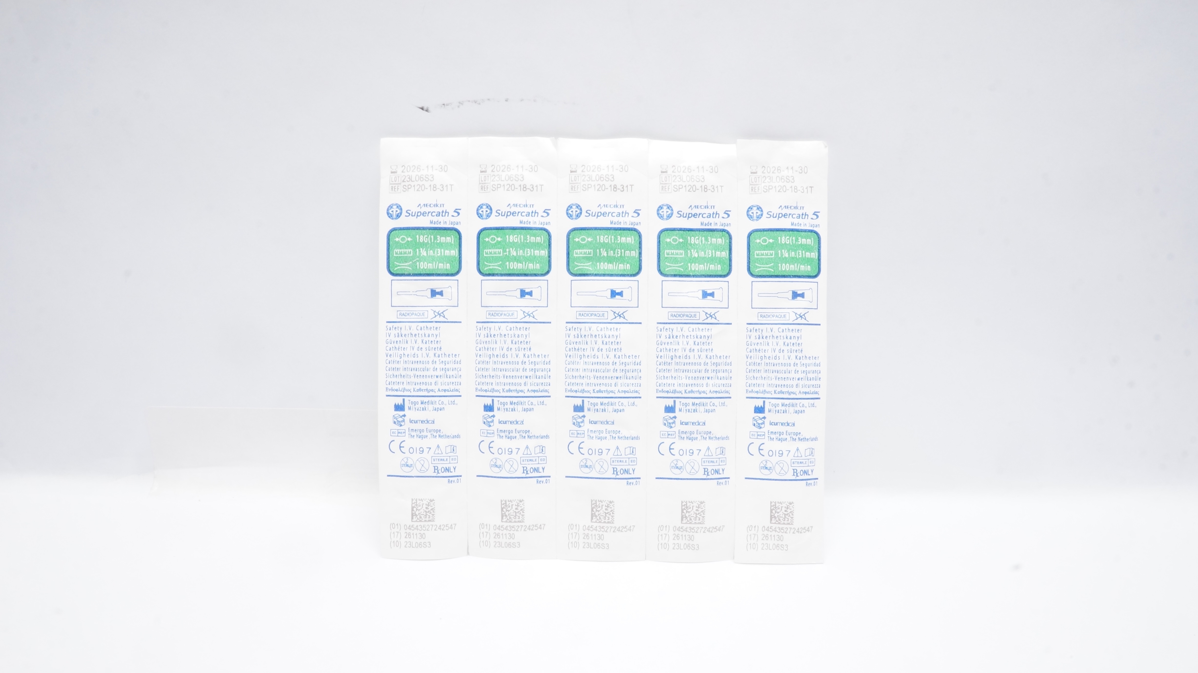 Togo Medikit SP120-18-31T Supercath 5 Safety I.V. Cath. 18G x 1-1/4in - Lot of 5