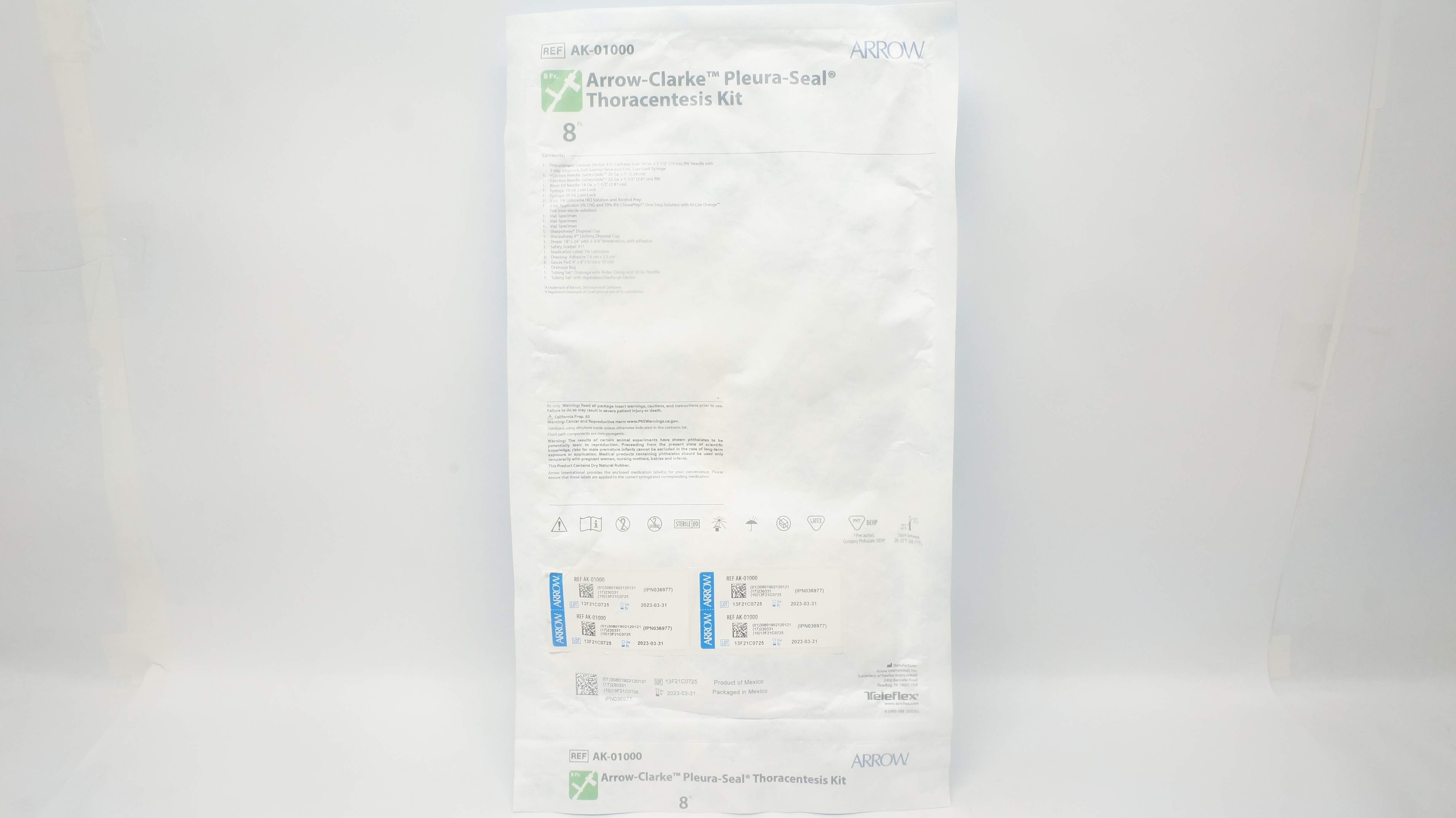 Arrow AK-01000 Arrow-Clarke Pleura Seal Thoracentesis Kit 8 Fr