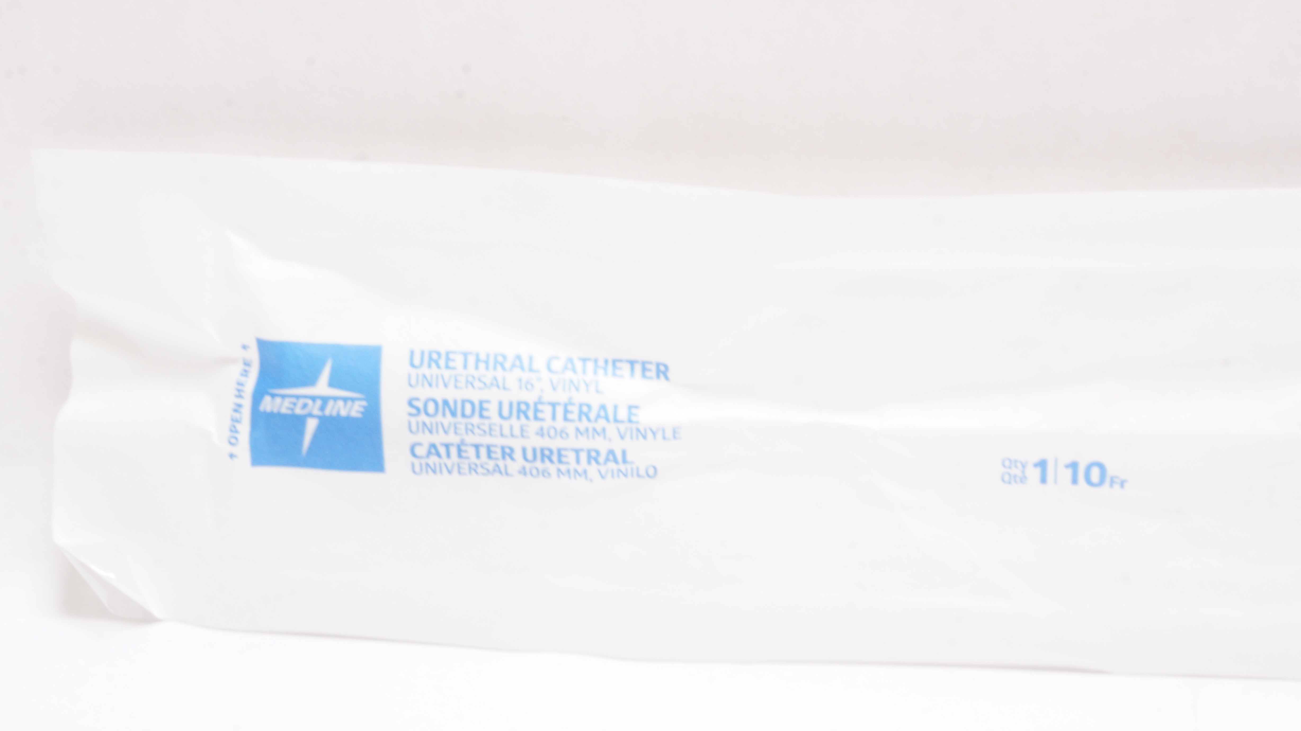 Medline DYND10721 Universal Vinyl Urethral Cath. 10 Fr x 16inch