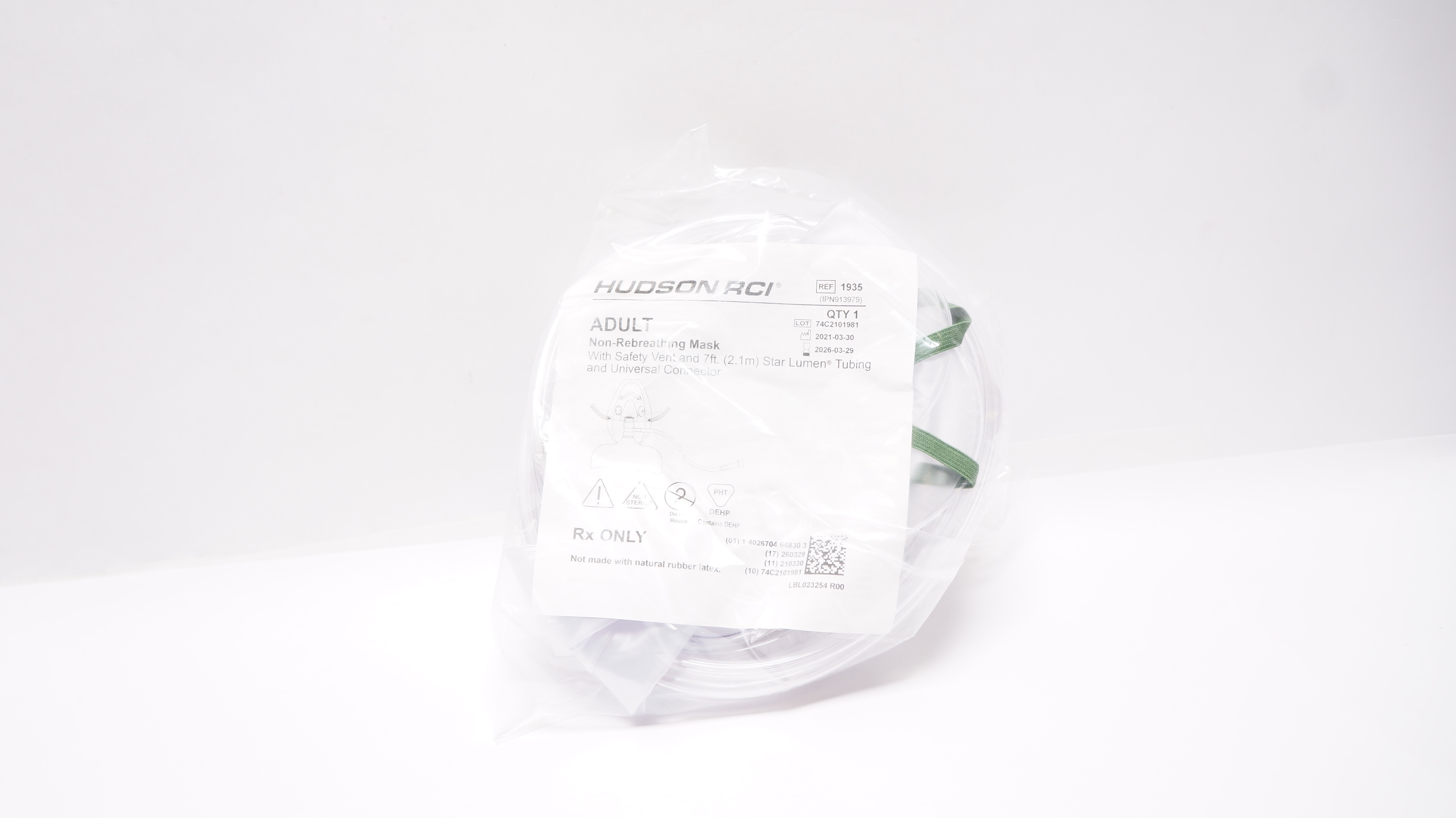 Hudson RCI 1935 Adult Non-Rebreathing Oxygen Mask With Safety Vent & 7ft. Tubing