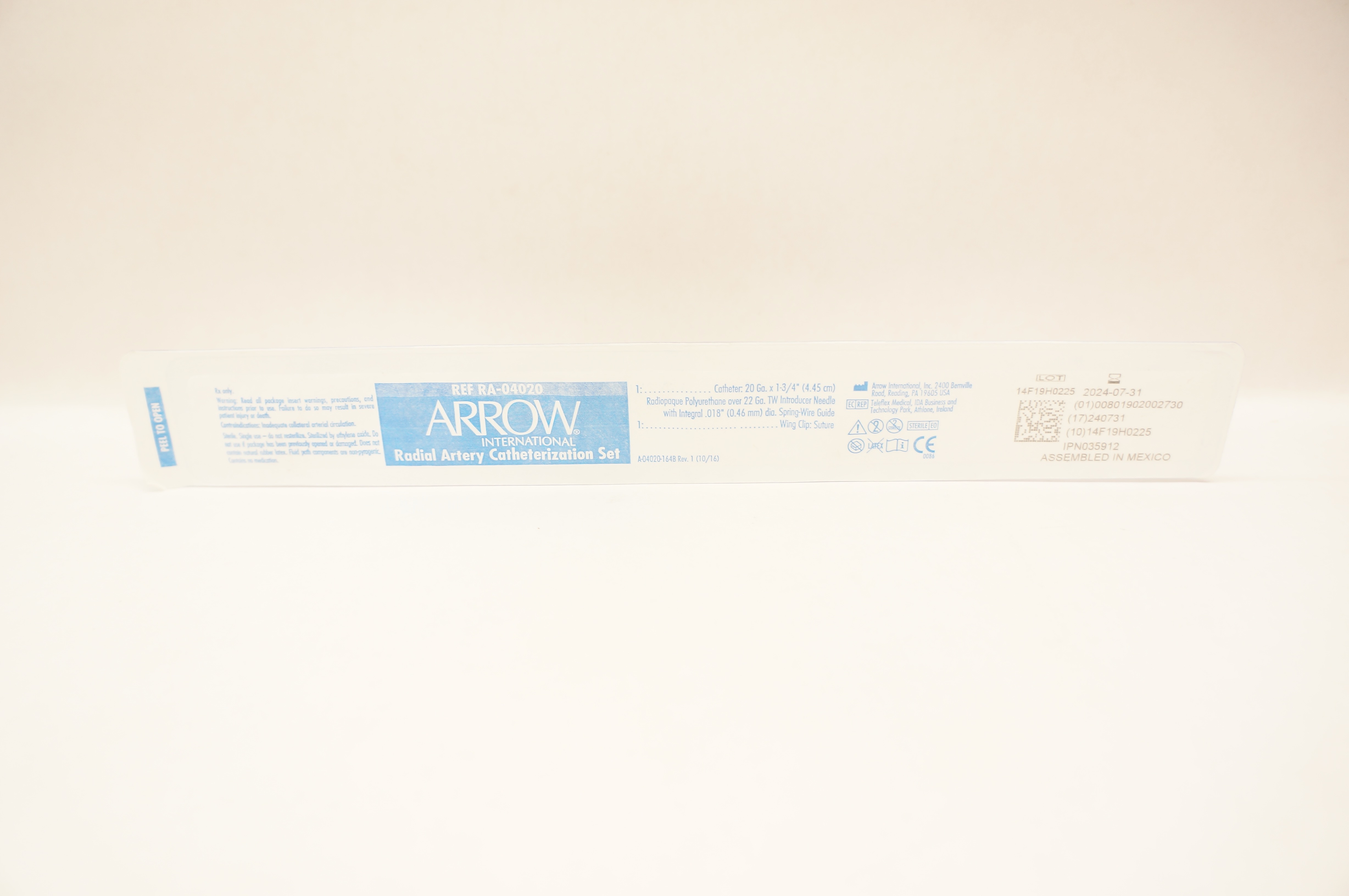 Arrow RA-04020 Radial Artery Catheterization Set 20Ga x 1-3/4inch
