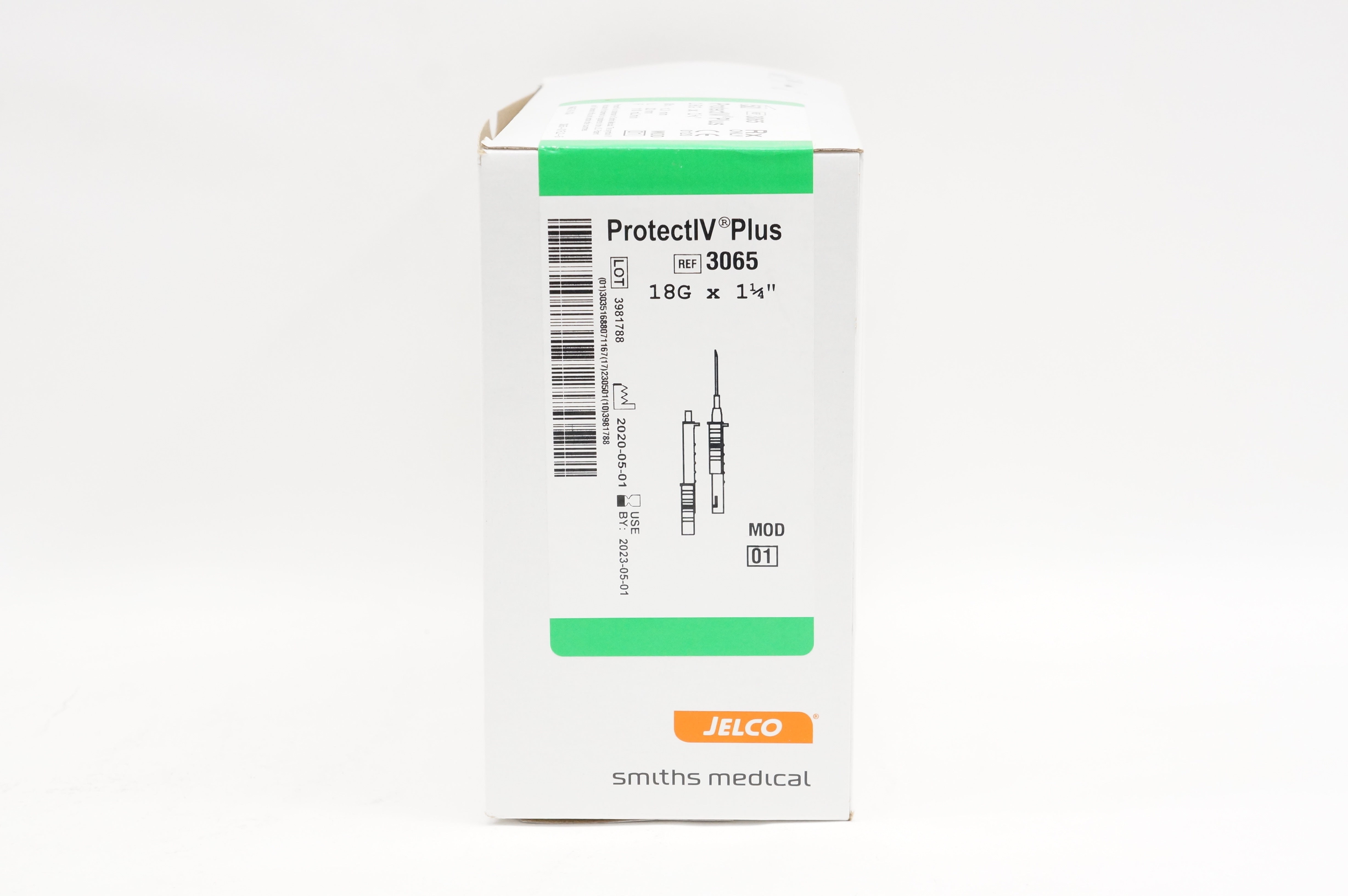 Smiths Medical 3065 Jelco Safety IV Cath. 18G x 1 1/4inch - Case of 50