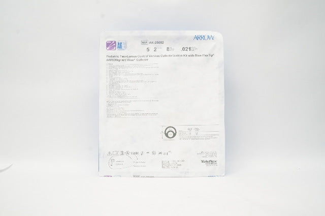 Arrow AK-25502 Pediatric Two-Lumen Central Venous Cath. Kit 5Fr 8cm .021inch (x)
