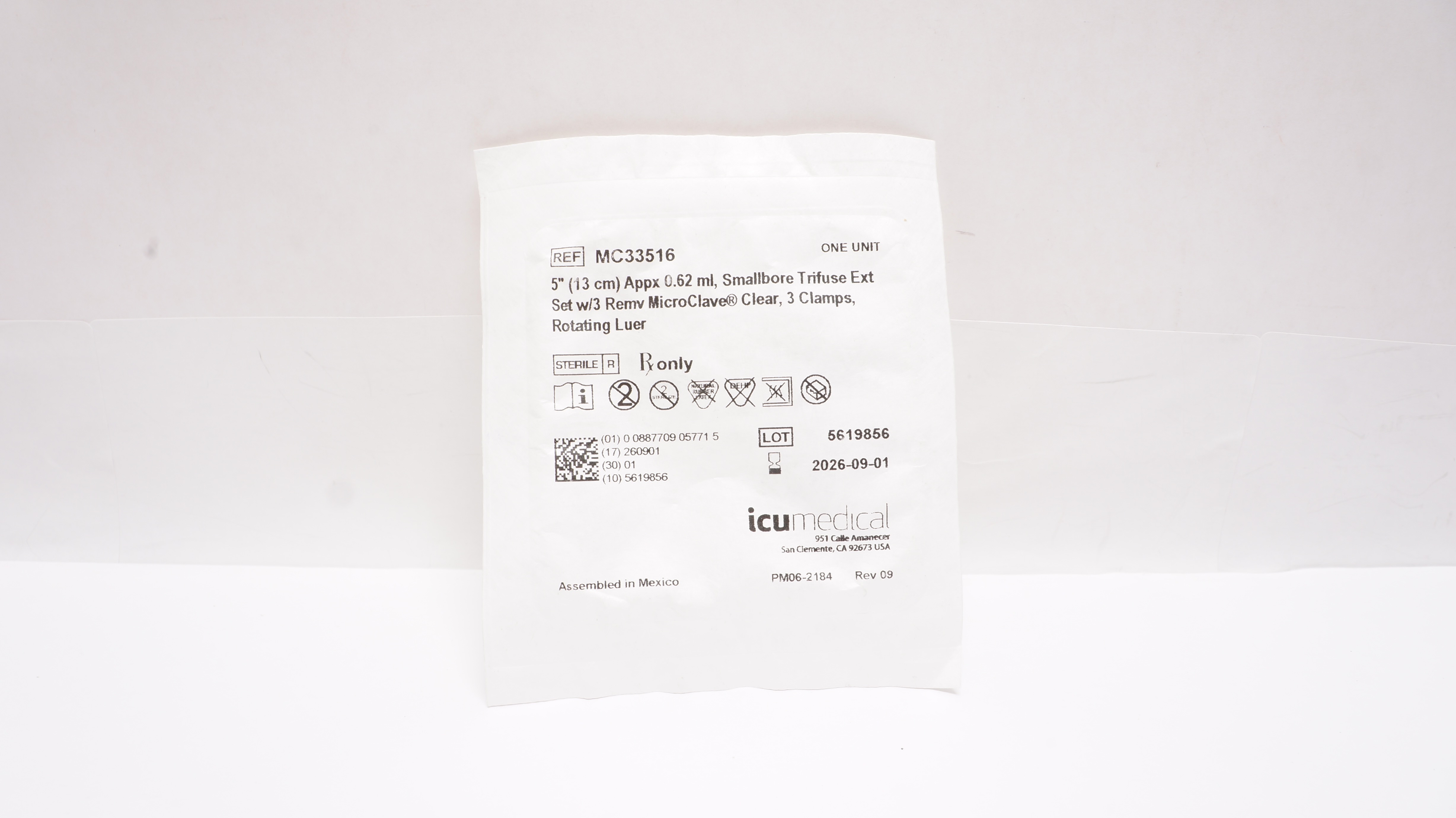 ICU Medical MC33516 5 inch Appx. 0.62ml, Smallbore Trifuse Extension Set