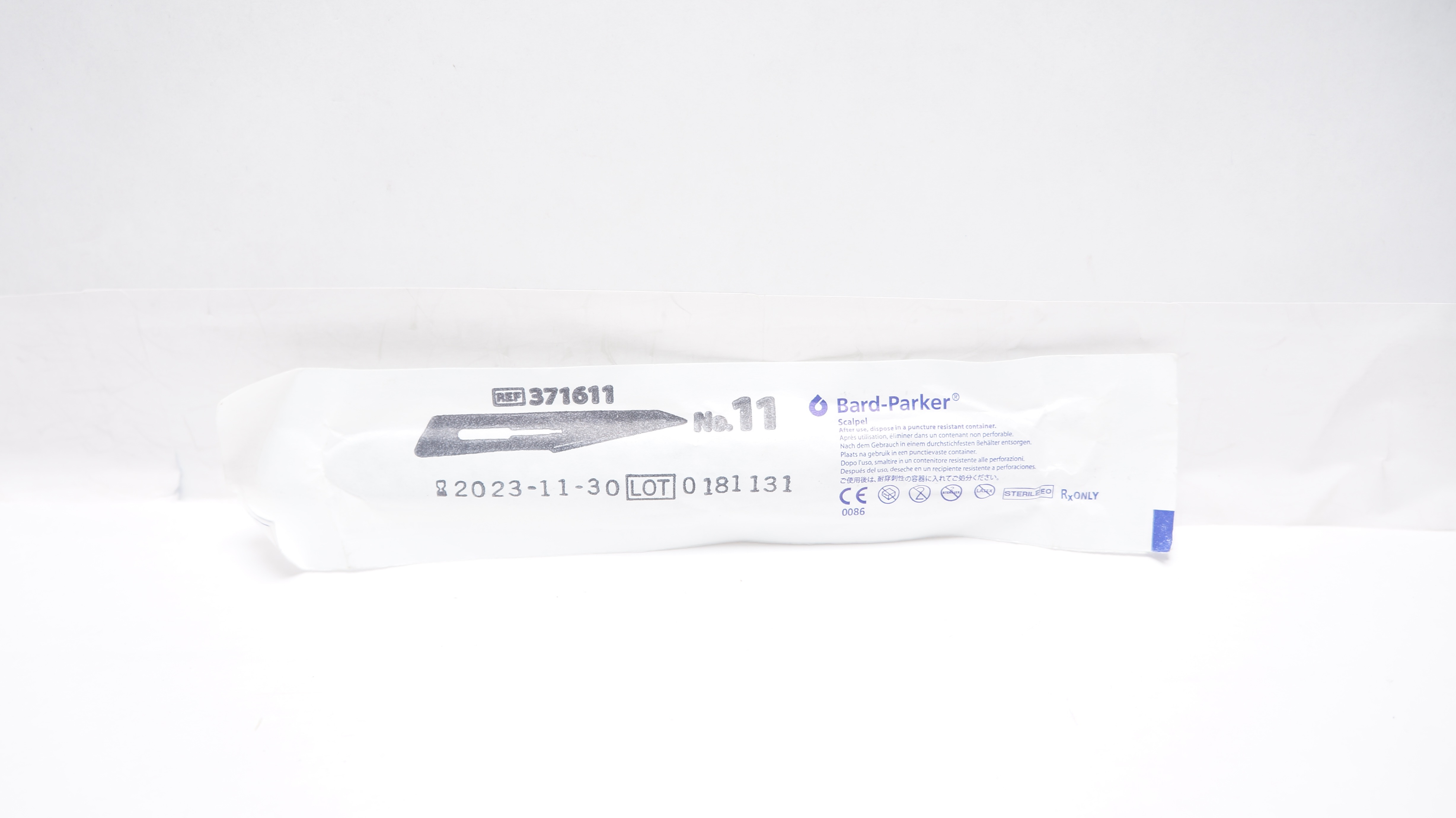 Aspen 371611 Bard-Parker Scalpel Stainless Steel Surgical Blade #11 (x)