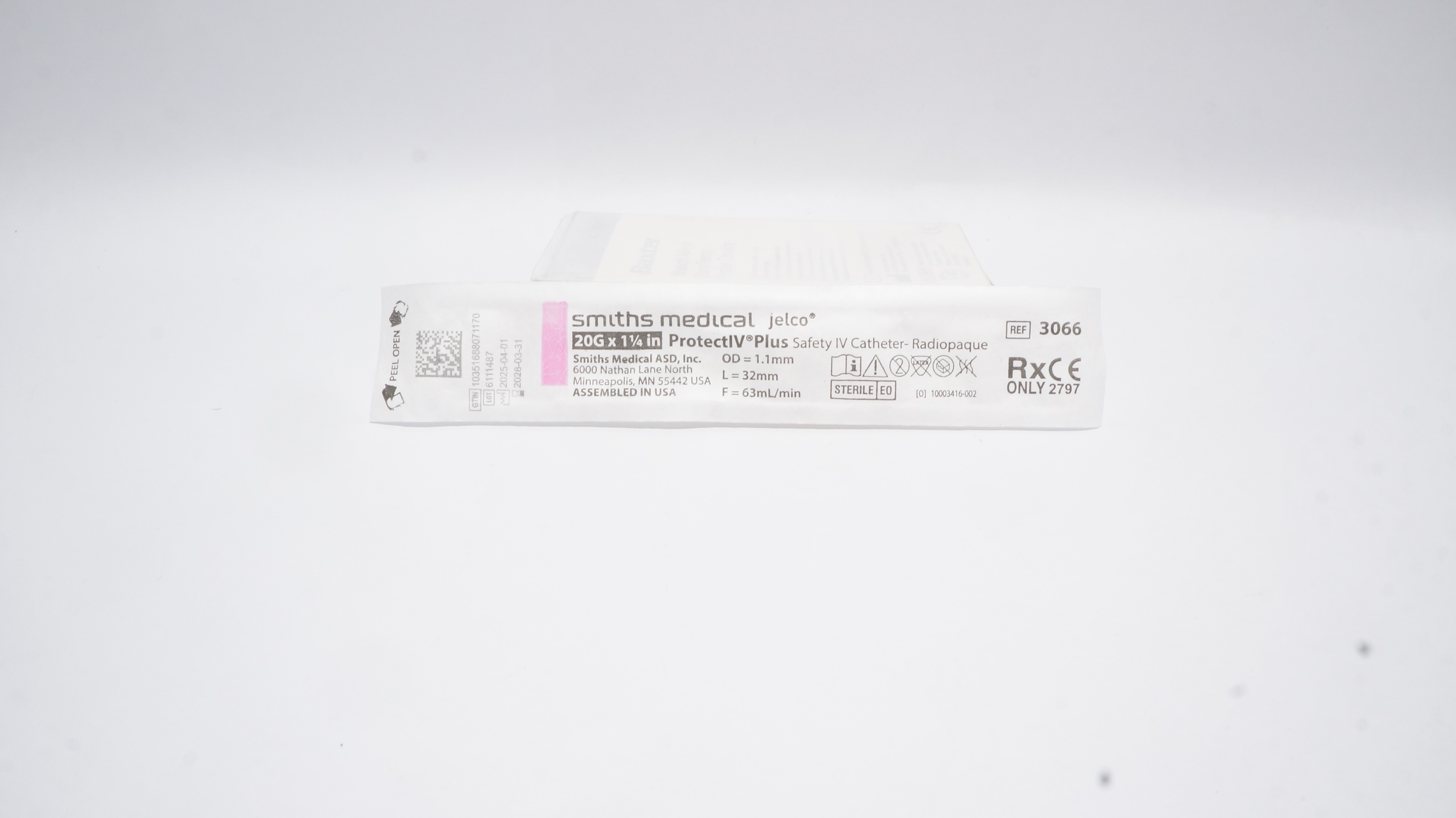 Smiths Medical 3066 Jelco ProtectIV Plus 20G x 1 1/4inch
