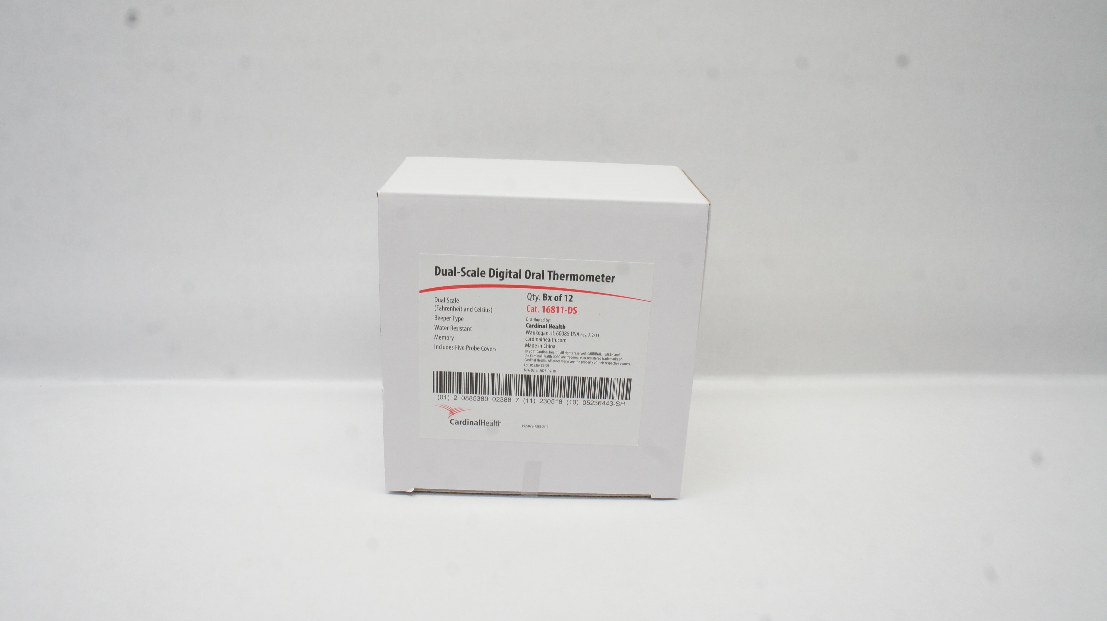 Cardinal Health 16811-DS Dual-Scale Digital Oral Thermometer - Box of 12