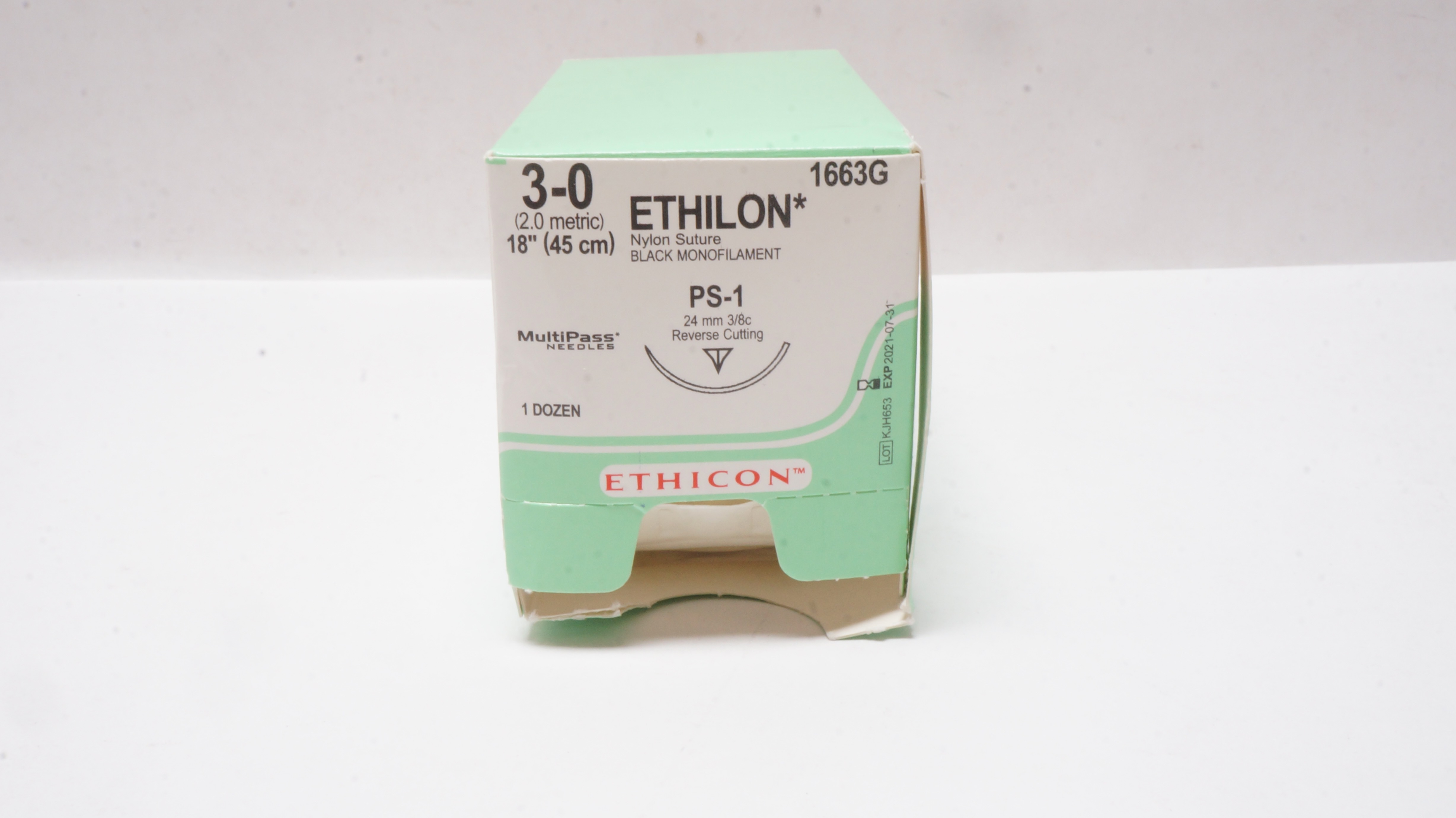 Ethicon 1663G 3-0 ETHILON BLACK 18inch Nylon Stre. PS-1 24mm Ndle.(x) -Box of 12