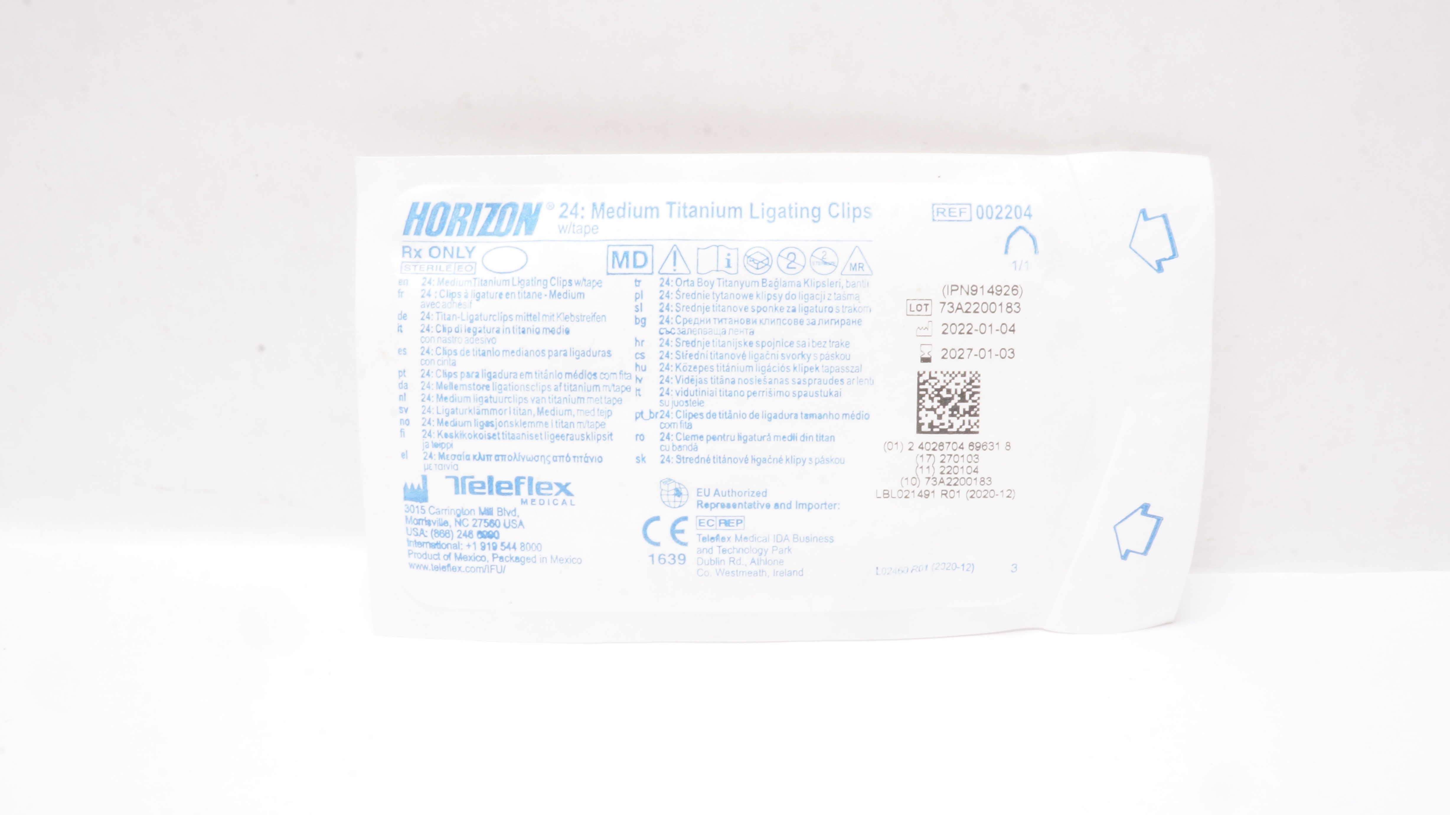Teleflex 002204 Medium Titanium Ligating Clips w/Tape - Pack of 24