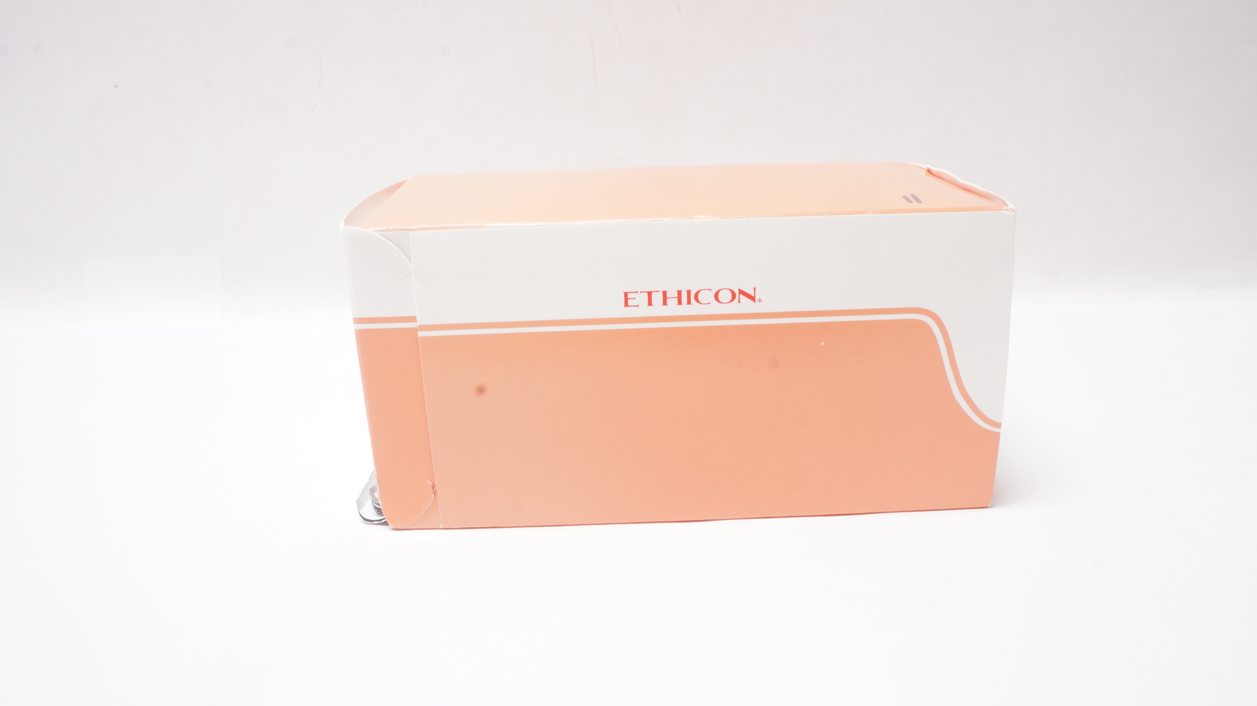 Ethicon Y493G 5-0 MONOCRYL, P-3, 13mm 3/8c Reverse Cutting, 18inch (x)-Box of 11
