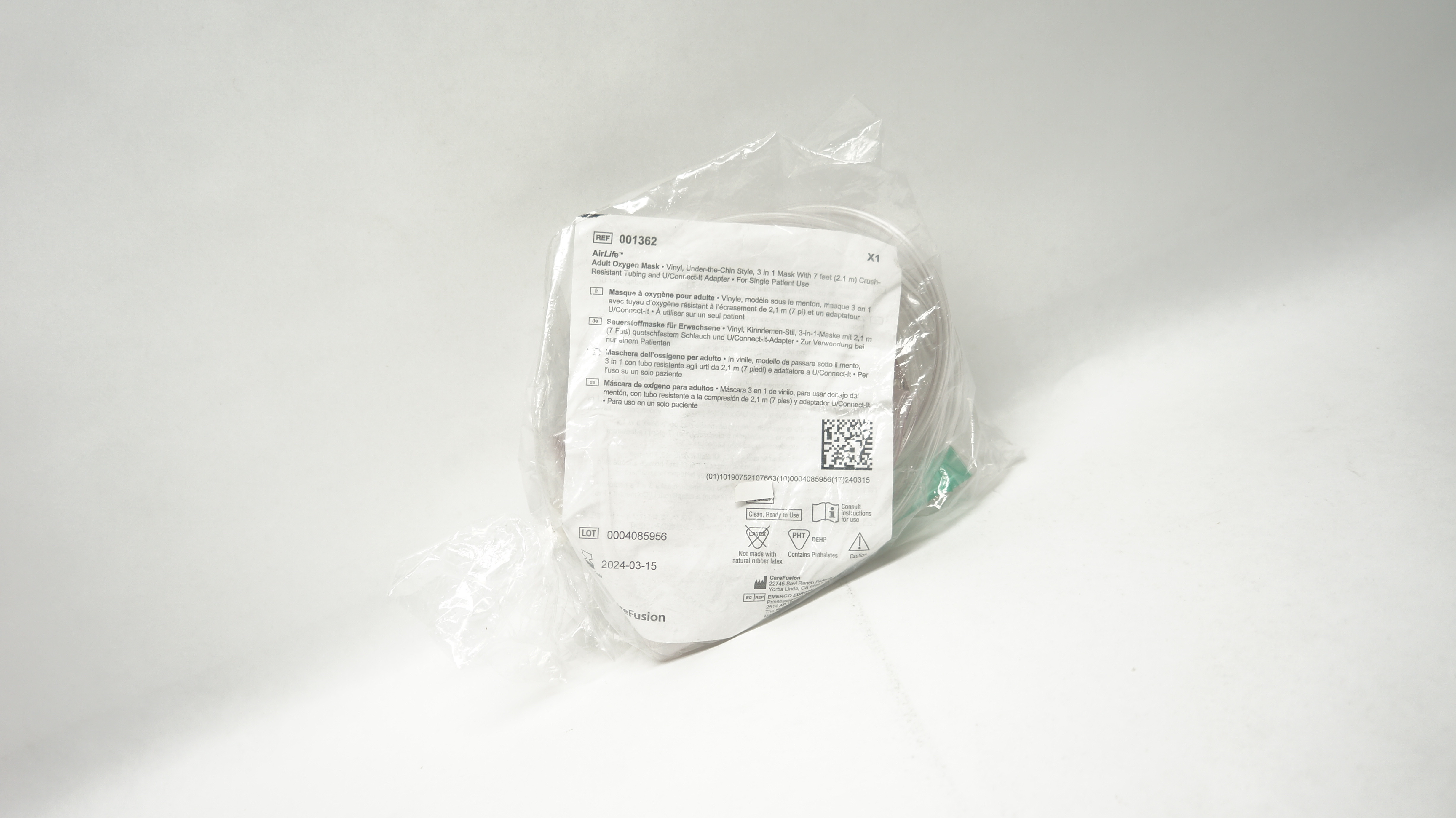 CareFusion 001362 AirLife Adult Oxygen Mask Vinyl, 7 feet Crush-Resistant Tubing