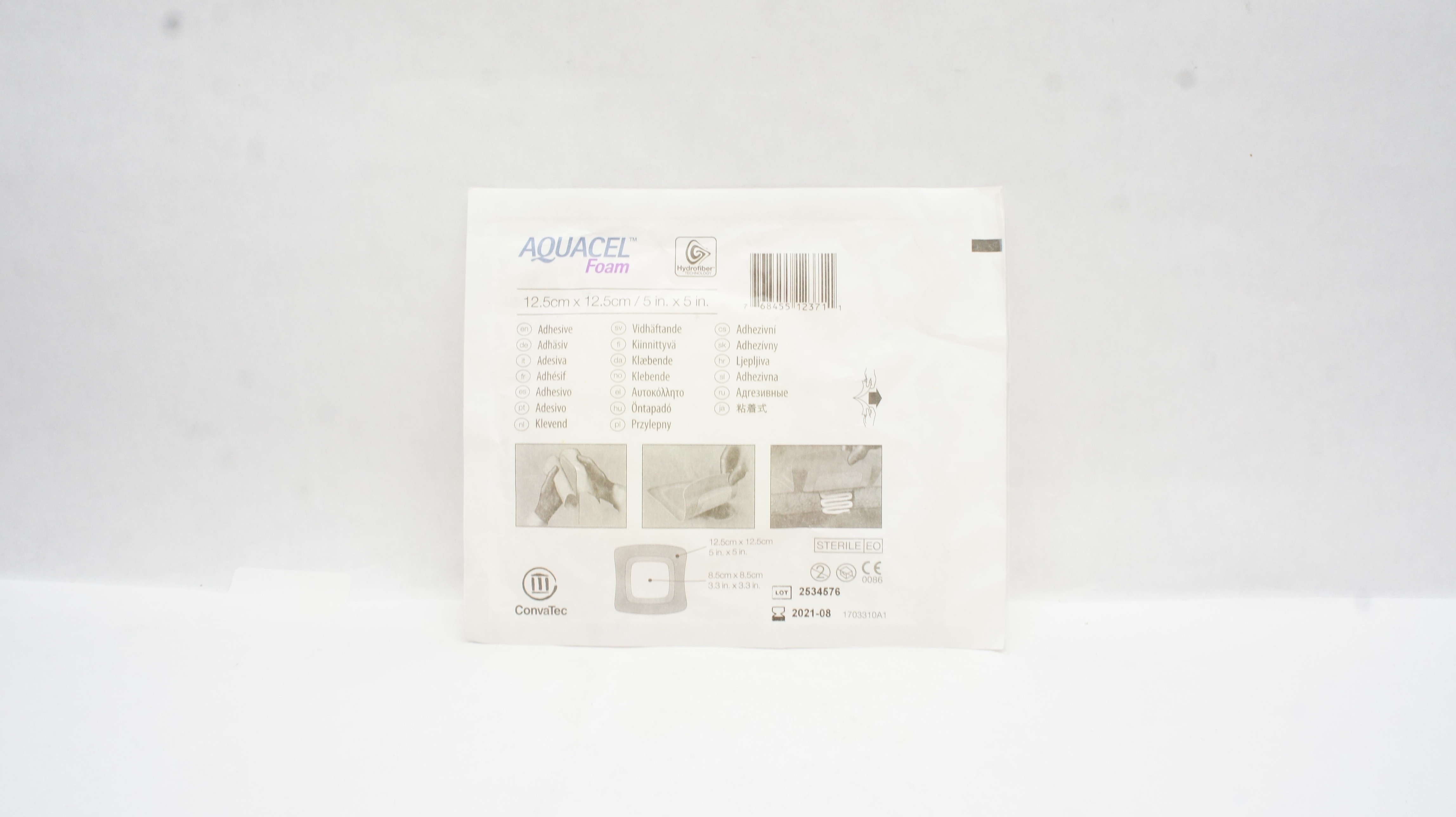 ConvaTec AQUACEL Adhesive Foam 5inch x 5inch (x)