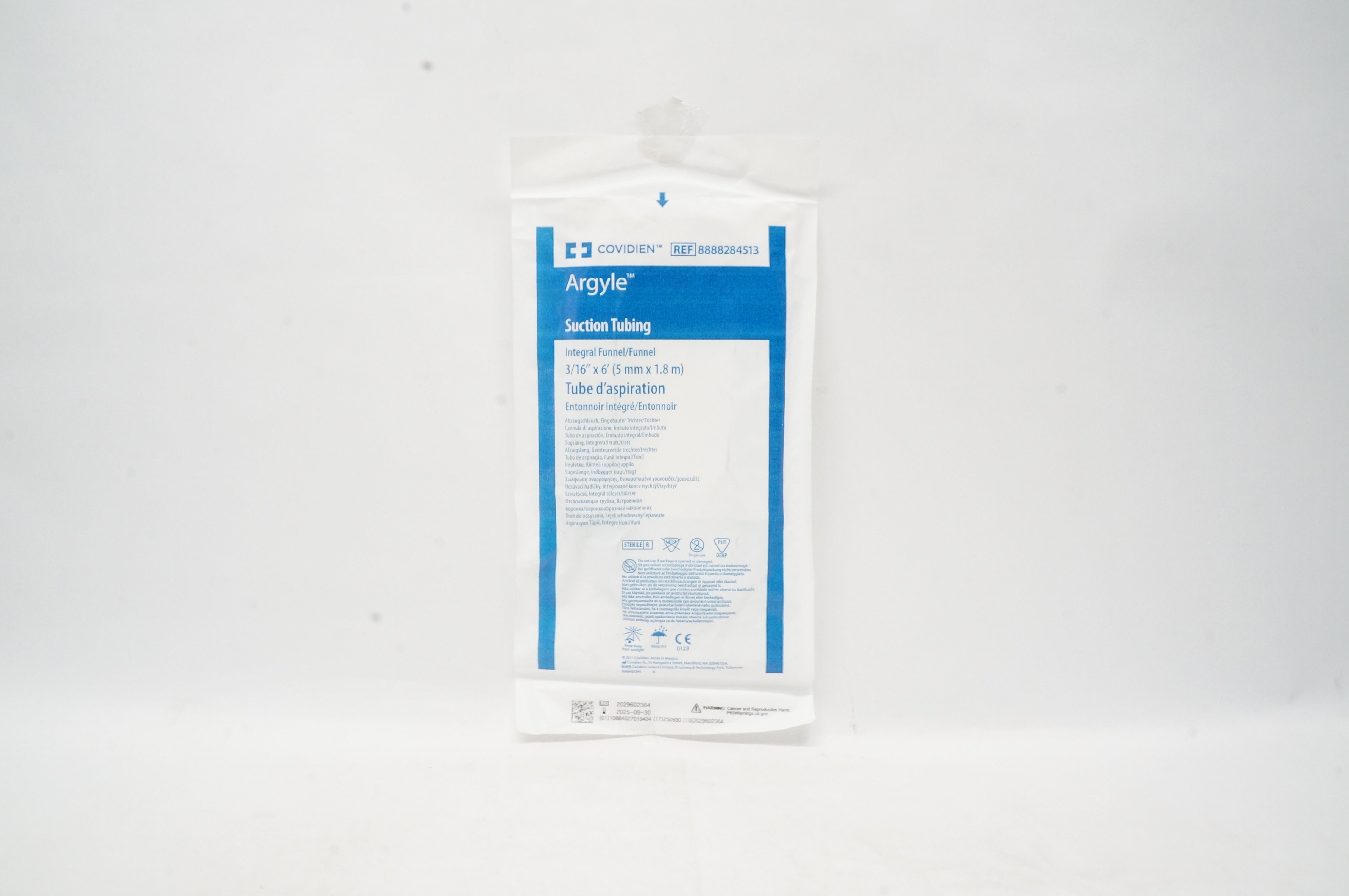 Covidien 8888284513 Argyle Suction Tubing Integral Funnel/Funnel 3/16inch x 6ft.