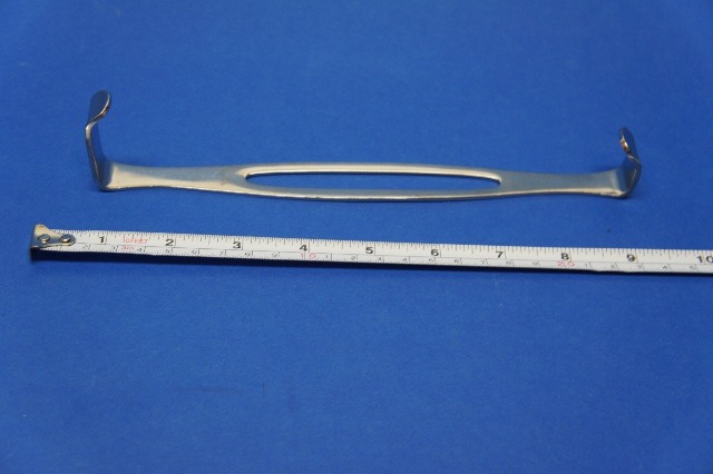 Vantage Retractor Set General Operating Double End 8.5 & 8.75inch Blades