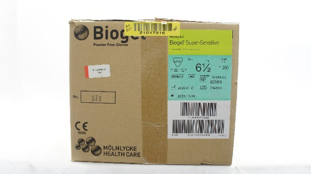 Molnlycke Healthcare 82565 Biogel Super-Sensitive Surgical Gloves Size 6 1/2 - Case of 200