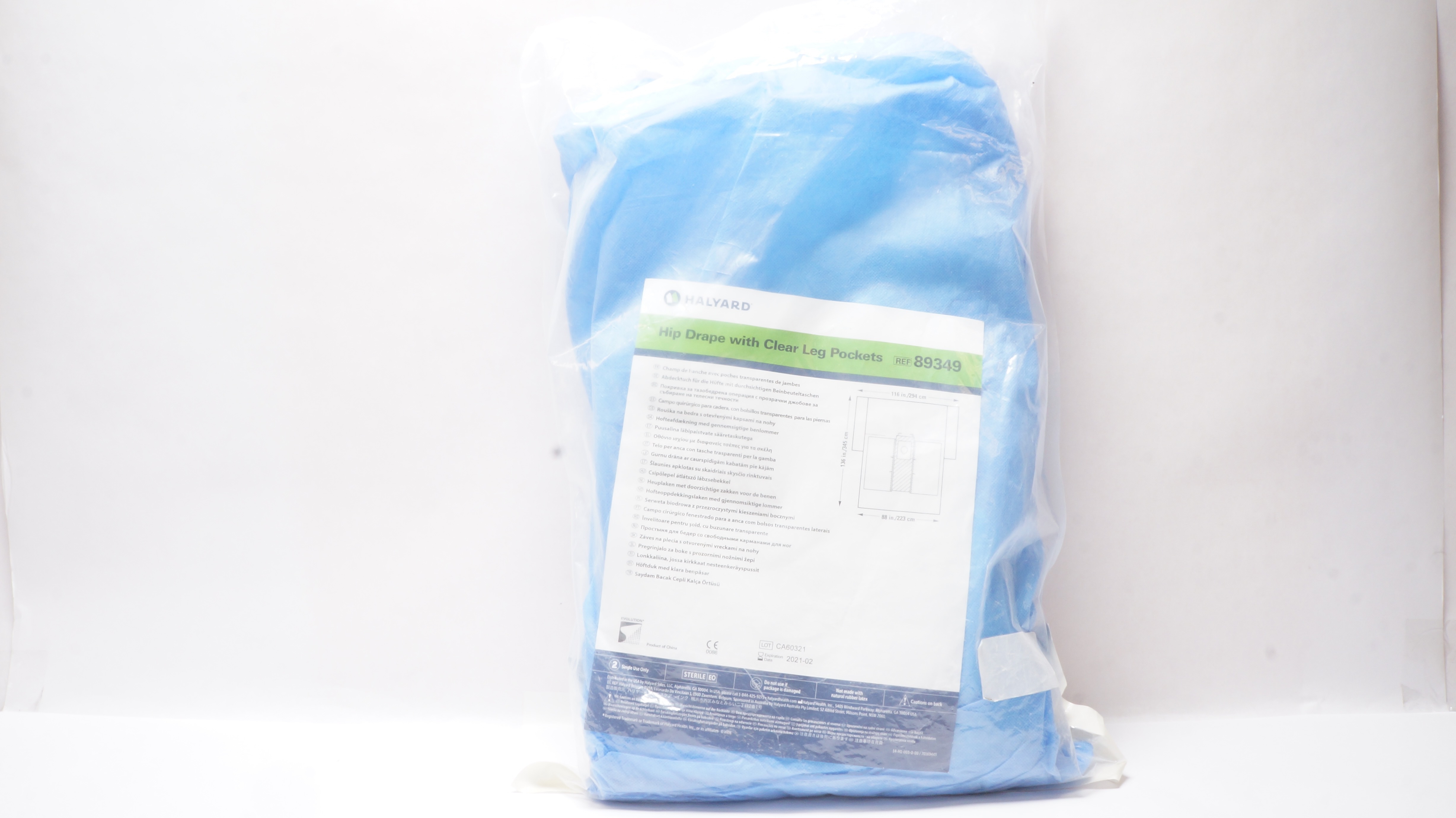 Halyard 89349 Hip Drape with Clear Pockets (x)