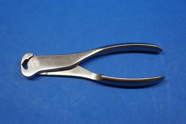 Alan Scott Cutter Bone Pin 6inch