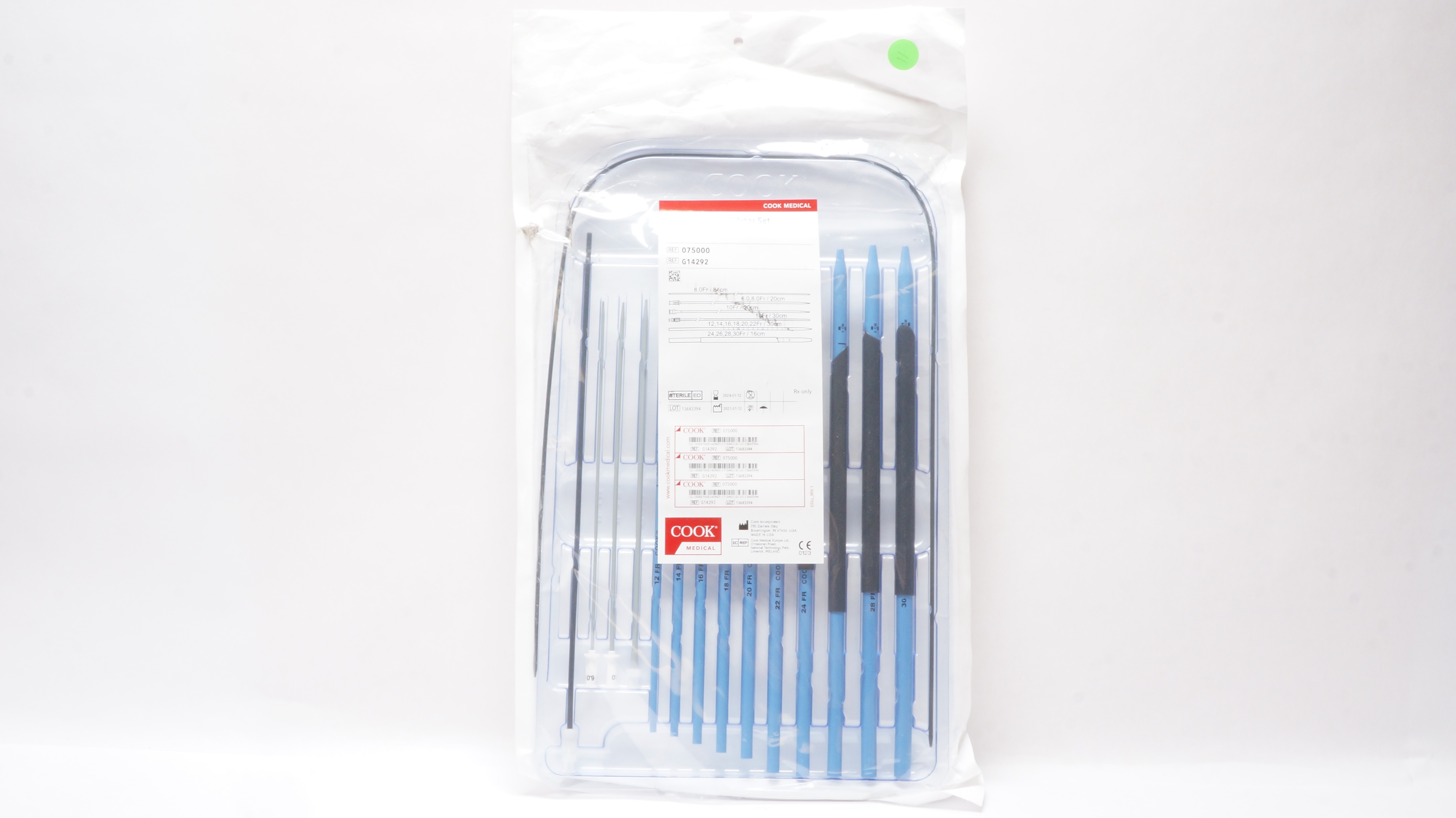 Cook Medical G14292 Amplatz Renal Dilator Set 8.0Fr/84cm