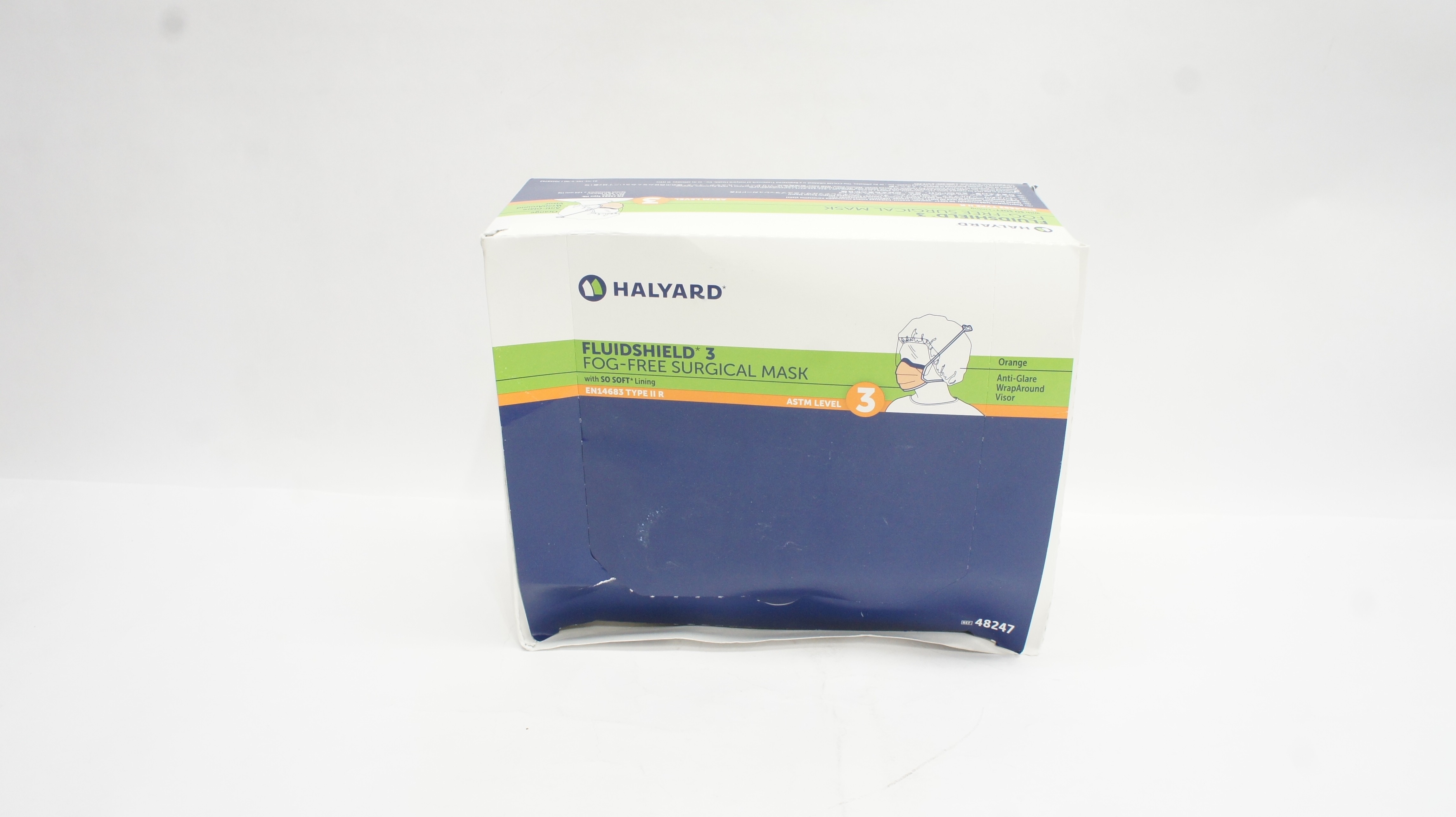 Halyard 48247 Fluidshield 3 Fog-Free Surgical Mask ASTM Level 3