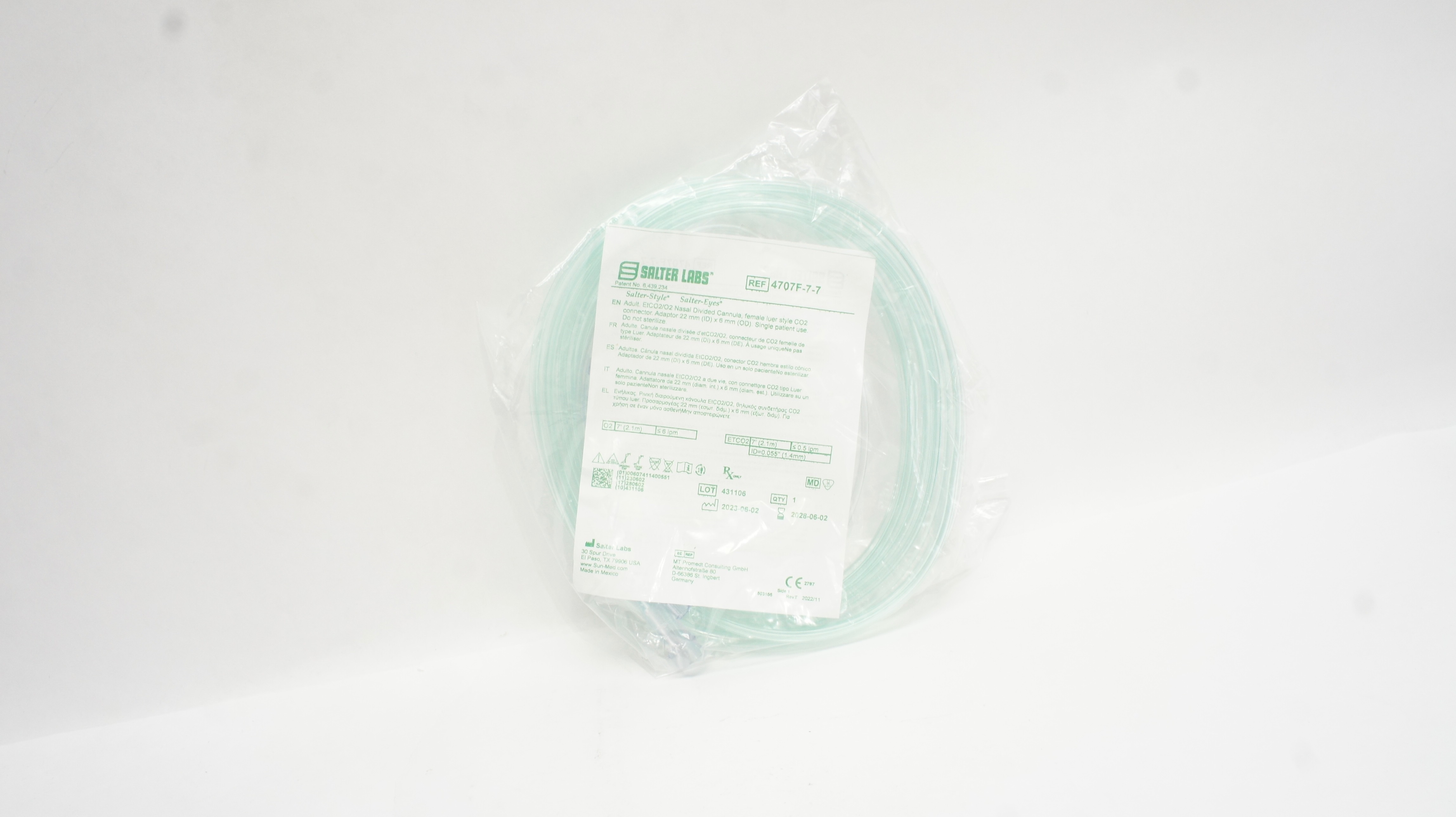 Salter Labs 4707F-7-7 Adult EtCO2/O2 Nasal Divided Cannula w/Adaptor 22 x 6mm