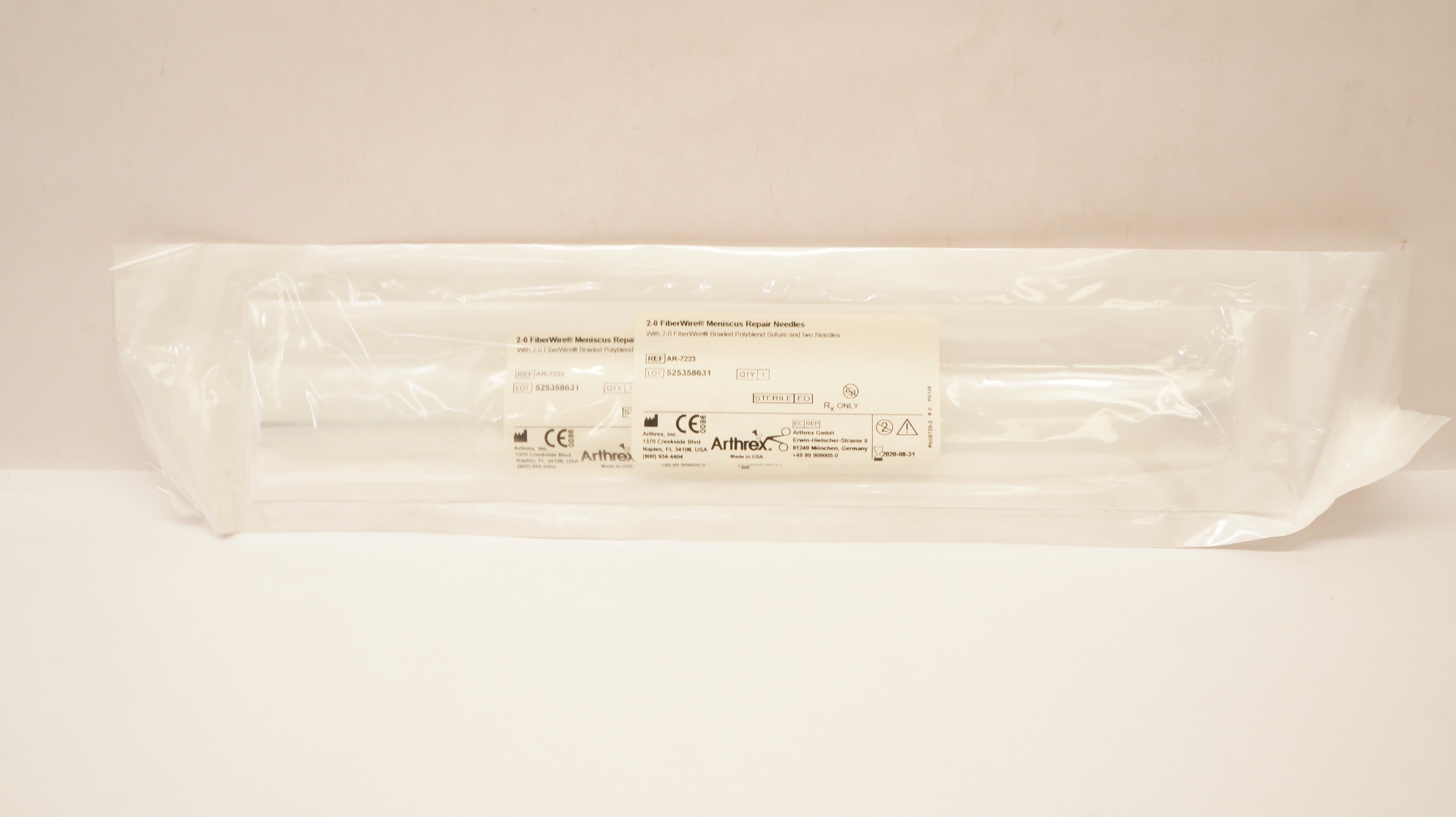 Arthrex AR-7223 2-0 FiberWire Meniscus Repair Ndles w/Braided Stre & 2 Ndles(x)