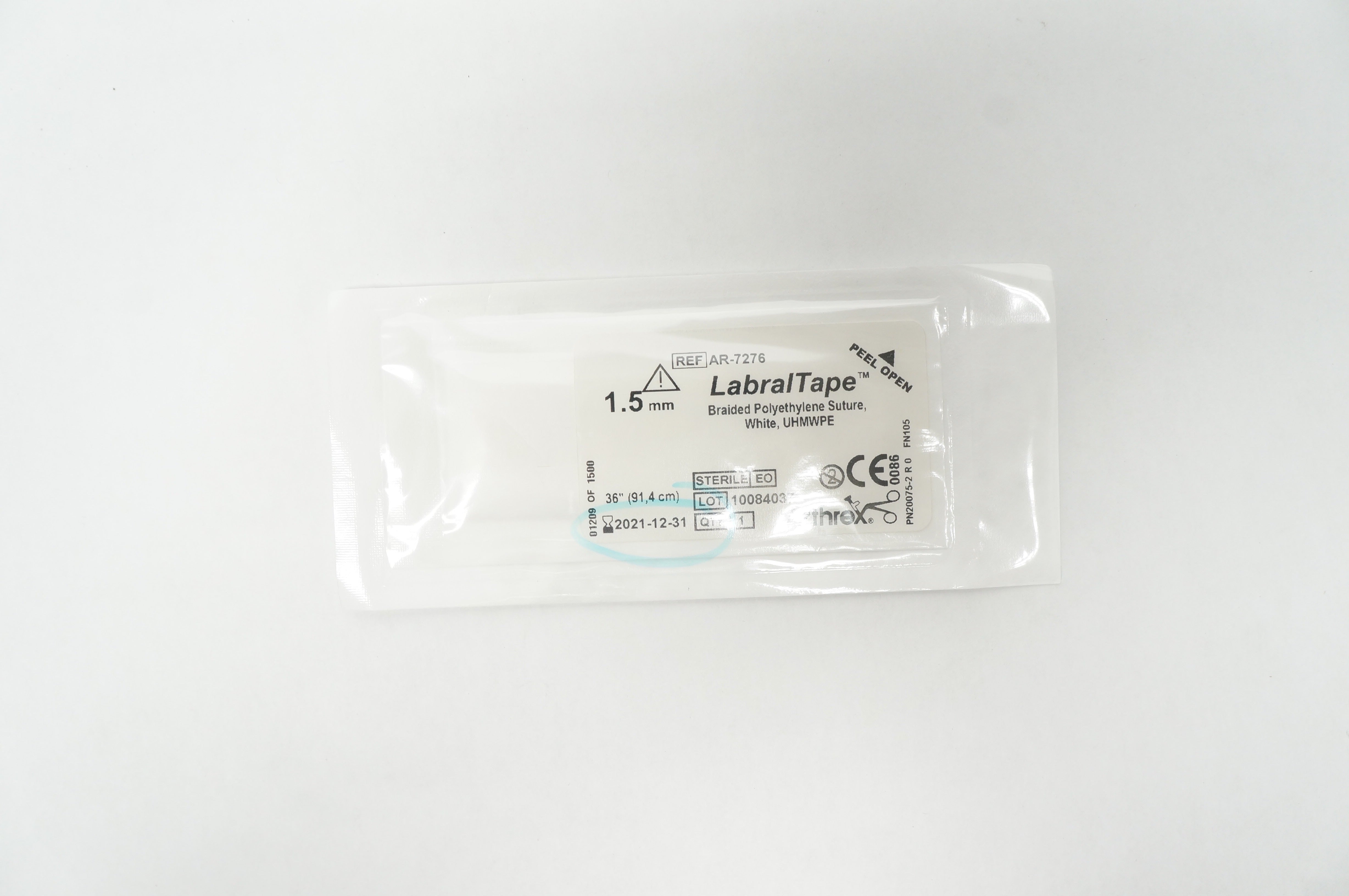 Arthrex AR-7276 LabralTape Braided Polyethylene Stre. White 1.5mm 36inch (x)