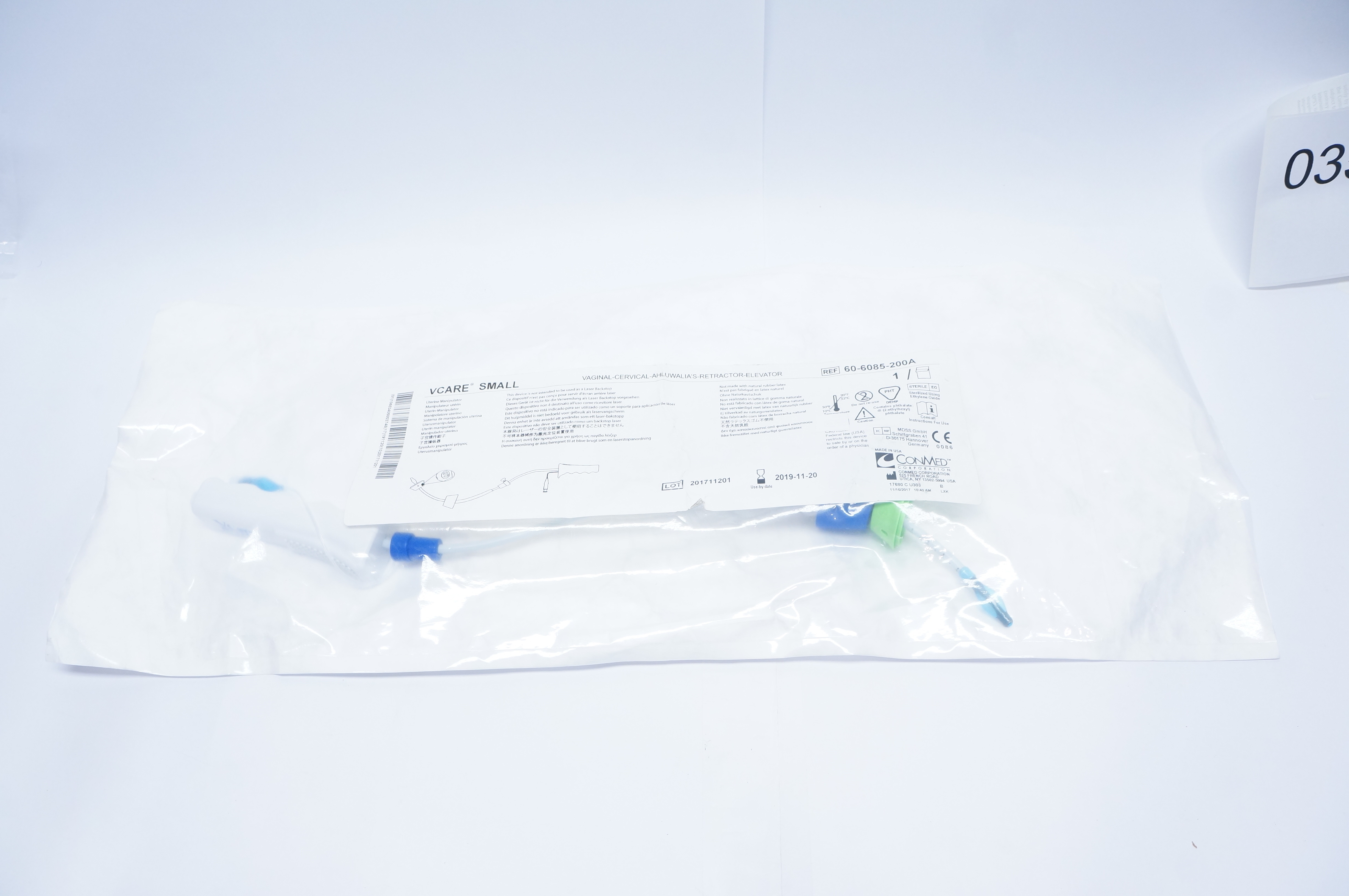 ConMed 60-6085-200A Vcare Small Uterine Manipulator (x)