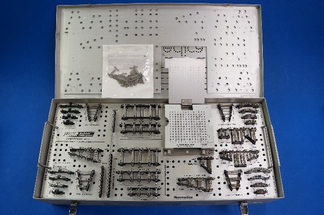 Howmedica 6684-0-005 LUHR Maxillofacial Fixiation Systems Mini Fixation System