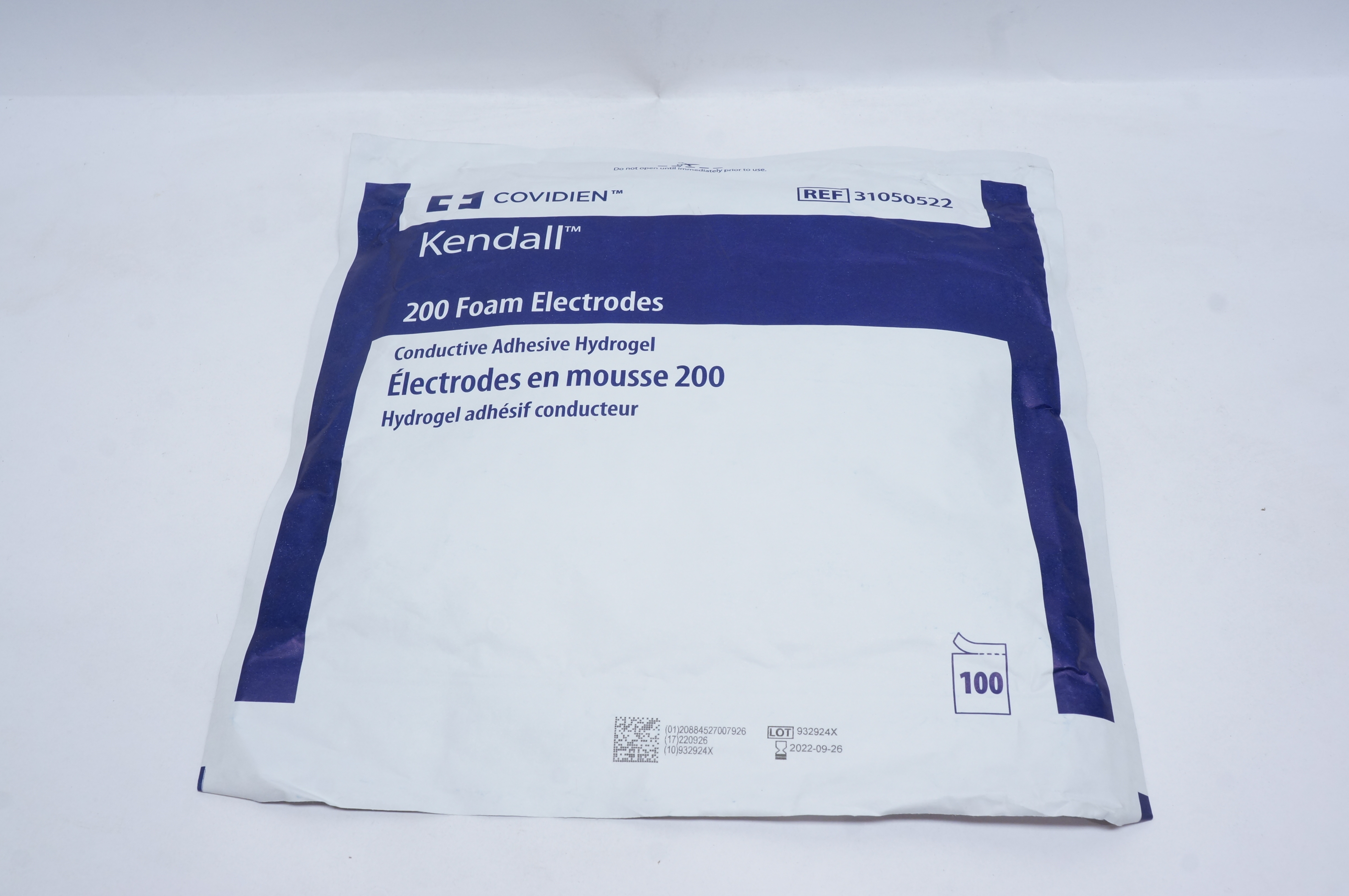 Covidien 31050522 Kendall 200 Foam Electrodes - Pack of 100