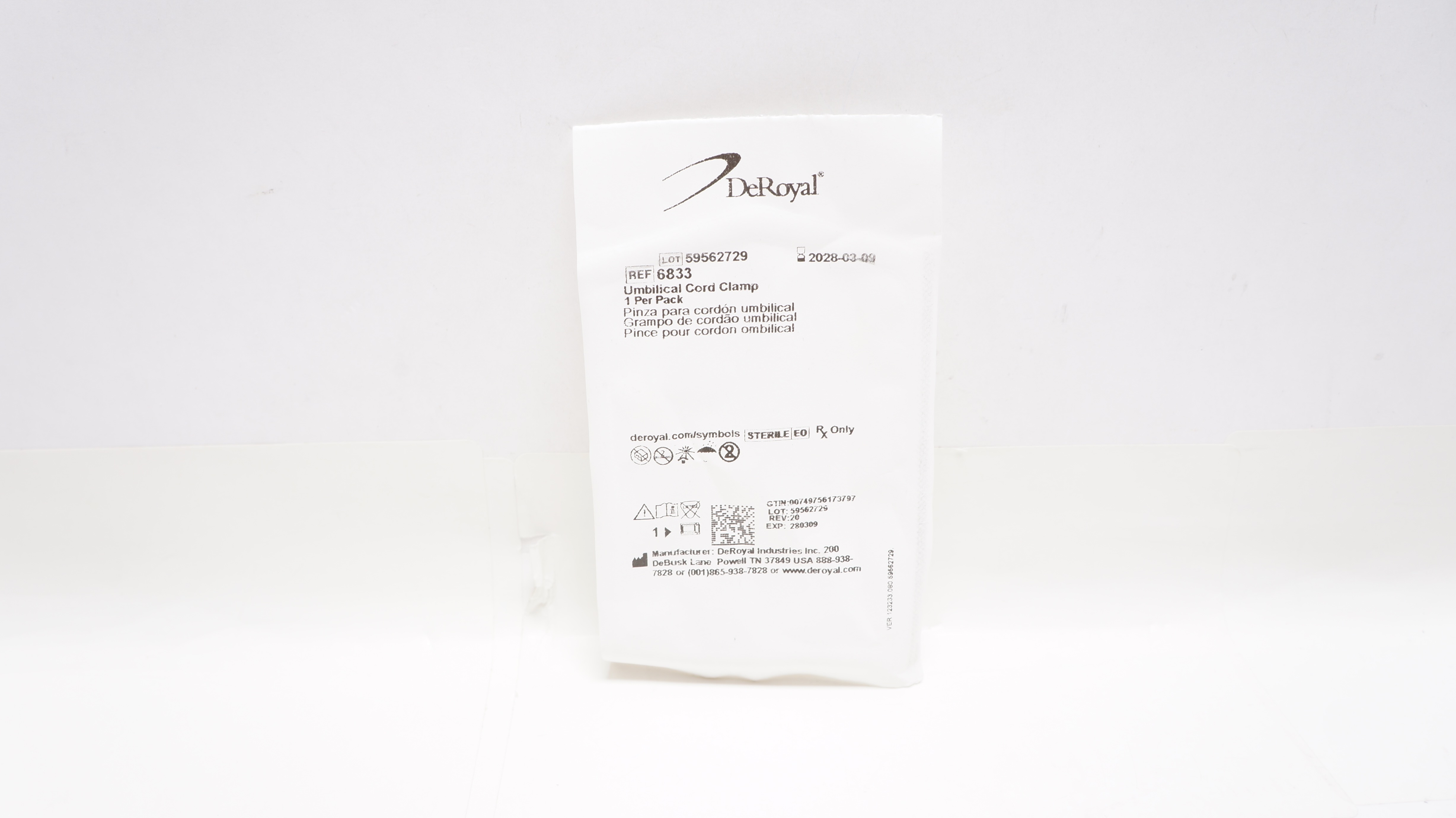 DeRoyal 6833 Umbilical Cord Clamp