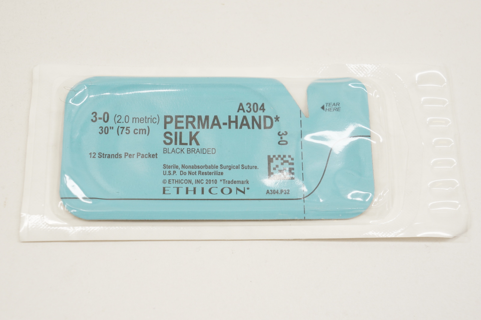 Ethicon A304 3-0 PERMA-HAND Silk, Black Braided Stre 30inch
