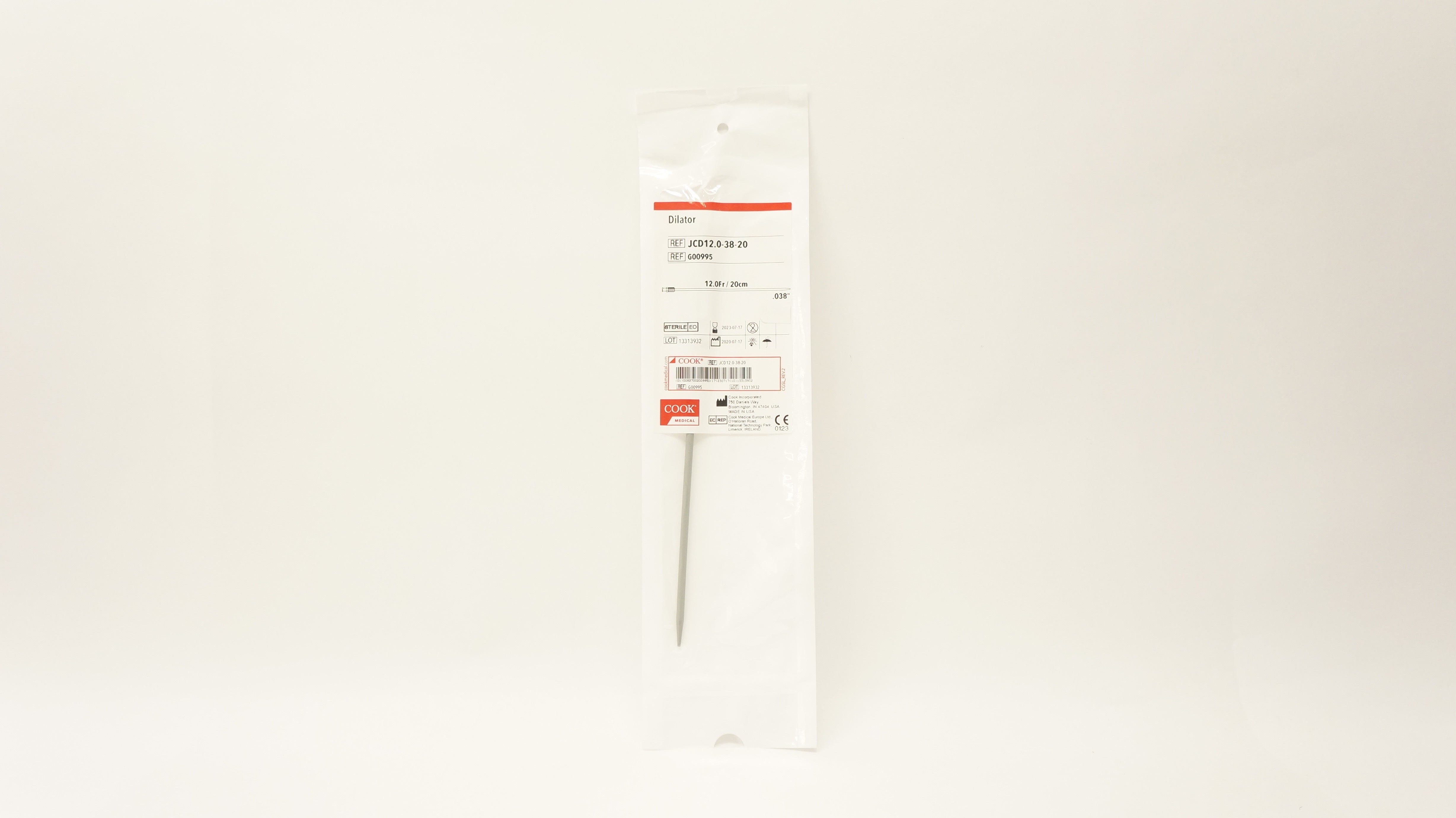 Cook Medical G00995 Dilator 12.0Fr/20cm x .038inch