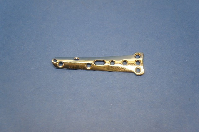 Synthes 240.06 Spoon Plate - 6 Holes