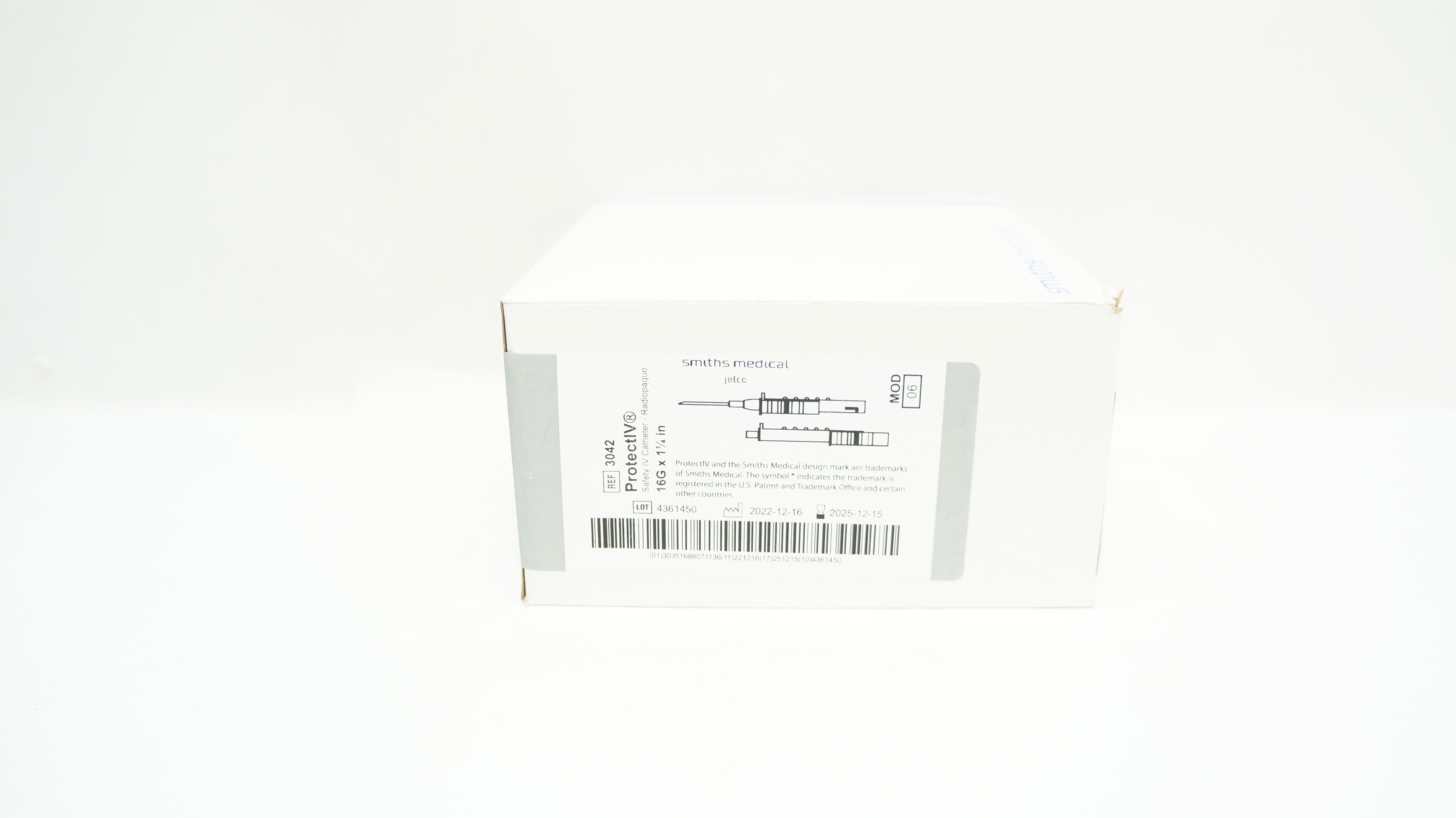Smiths Medical 3042 ProtectIV Safety IV Cath. MOD 06 16G x 1-1/4inch - Box of 50