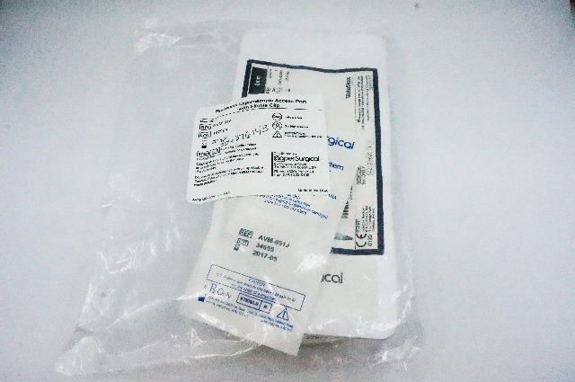 Cooper Surgical AVM-910 Bladeless Laparoscopic Access Port with Filshie Clip (x)