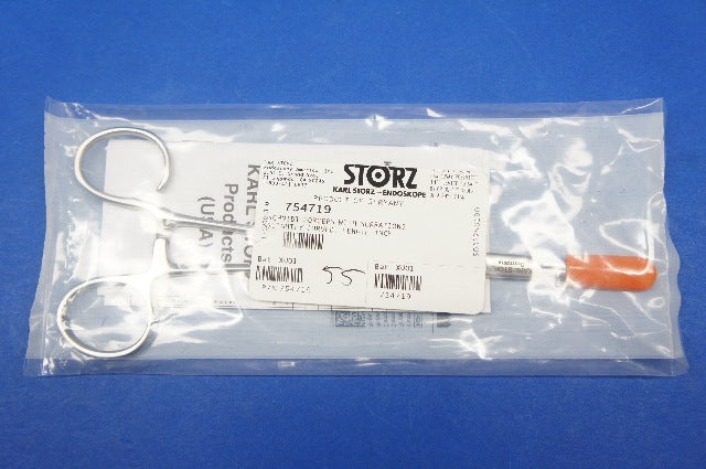Karl Storz 754719 Schnidt Forceps, Standard Size, Slightly Curved, Length 19cm