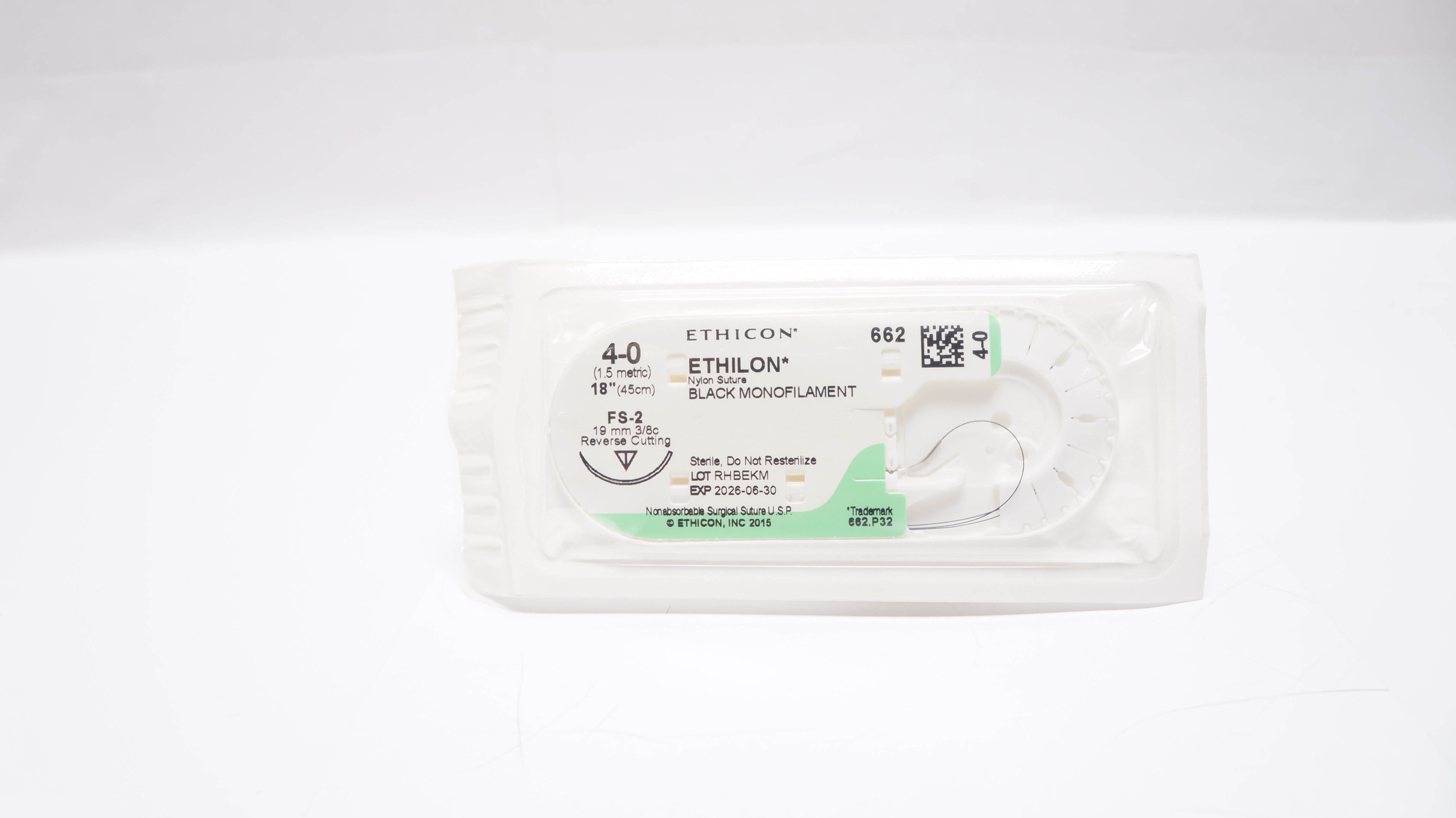 Ethicon 662 4-0 ETHILON Nylon Stre FS-2 19mm 3/8c Reverse Cutting, 18inch
