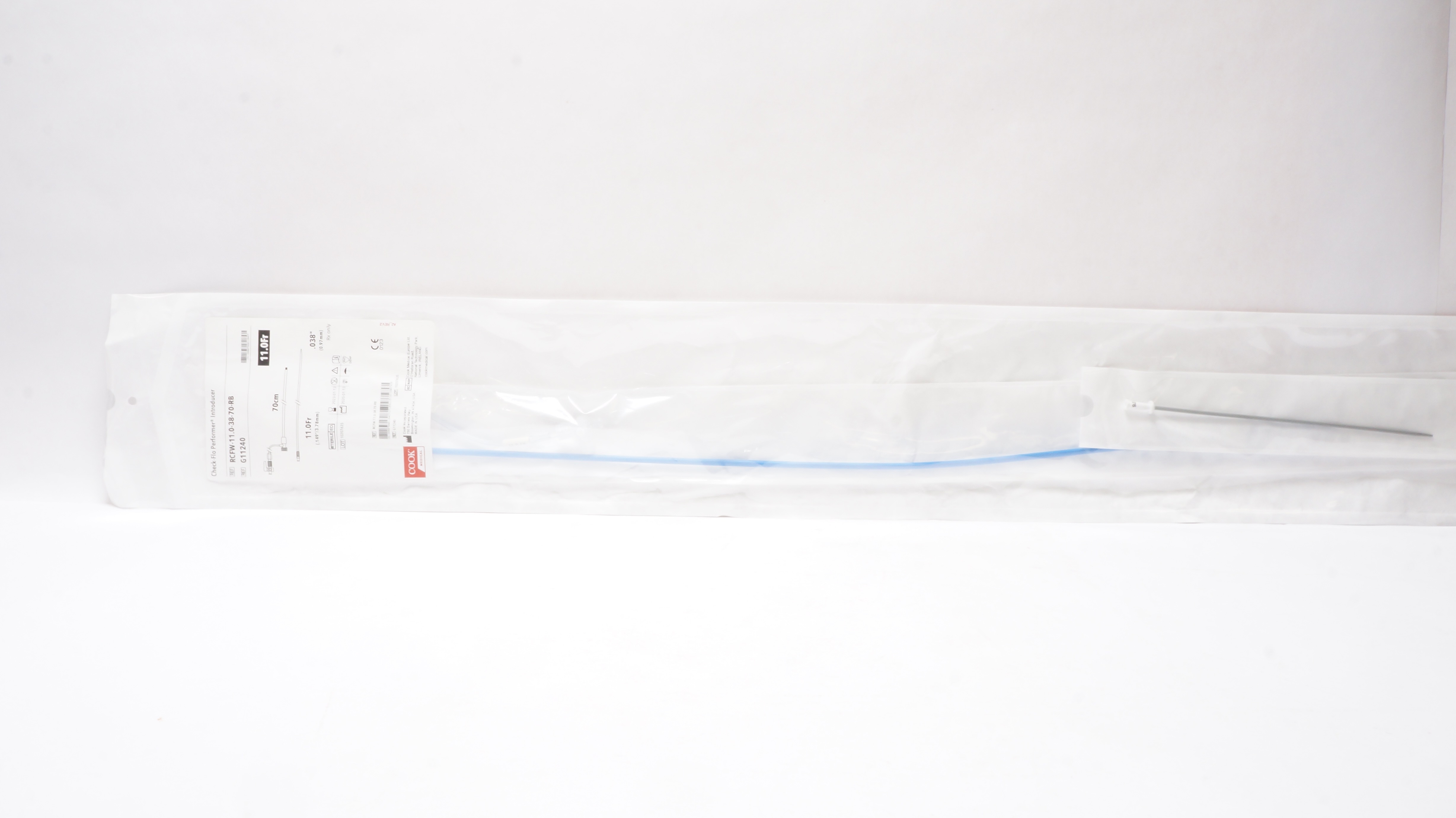 Cook Medical G11240 Check-Flo Performer Introducer 11.0Fr x .038inch x 70cm (x)