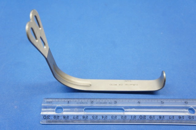 V.Mueller 104 M030 Retractor 5