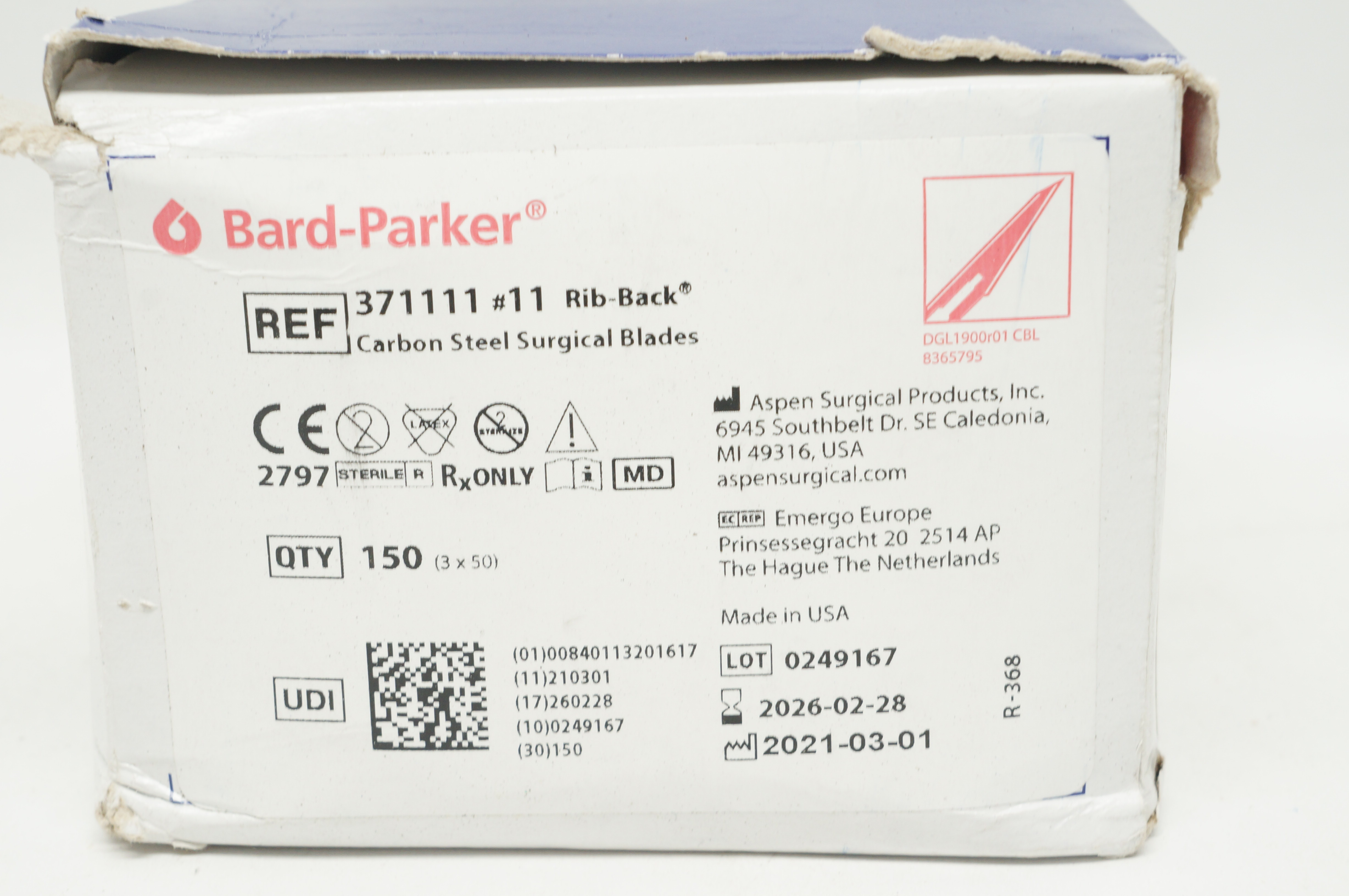Aspen 371111 Bard-Parker Rib-Back Carbon Steel Surgical Blades #11 - Box of 150