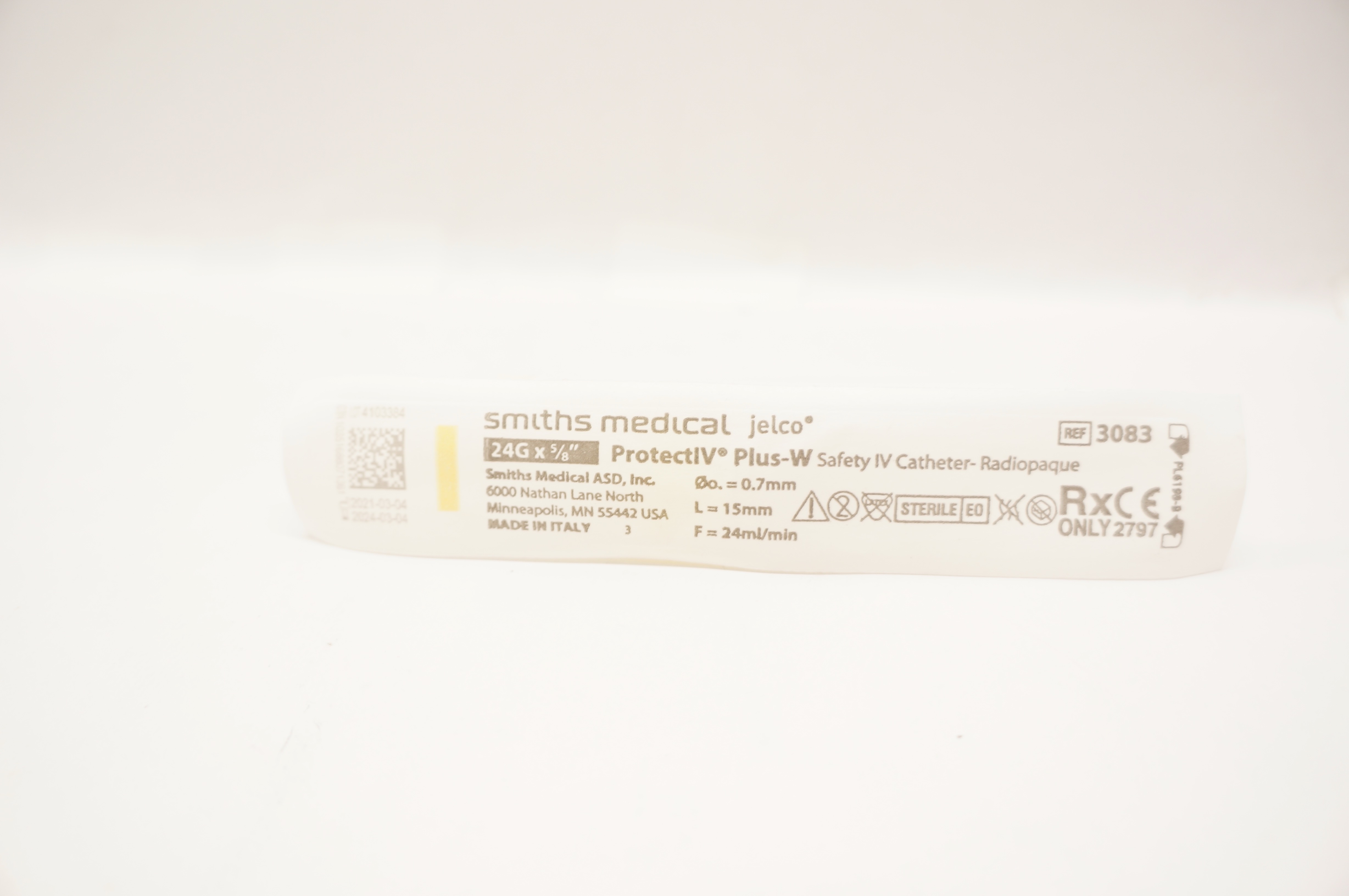Smiths Medical 3083 Jelco Protect IV Plus-W Safety IV Cath. 24G x 5/8 inch